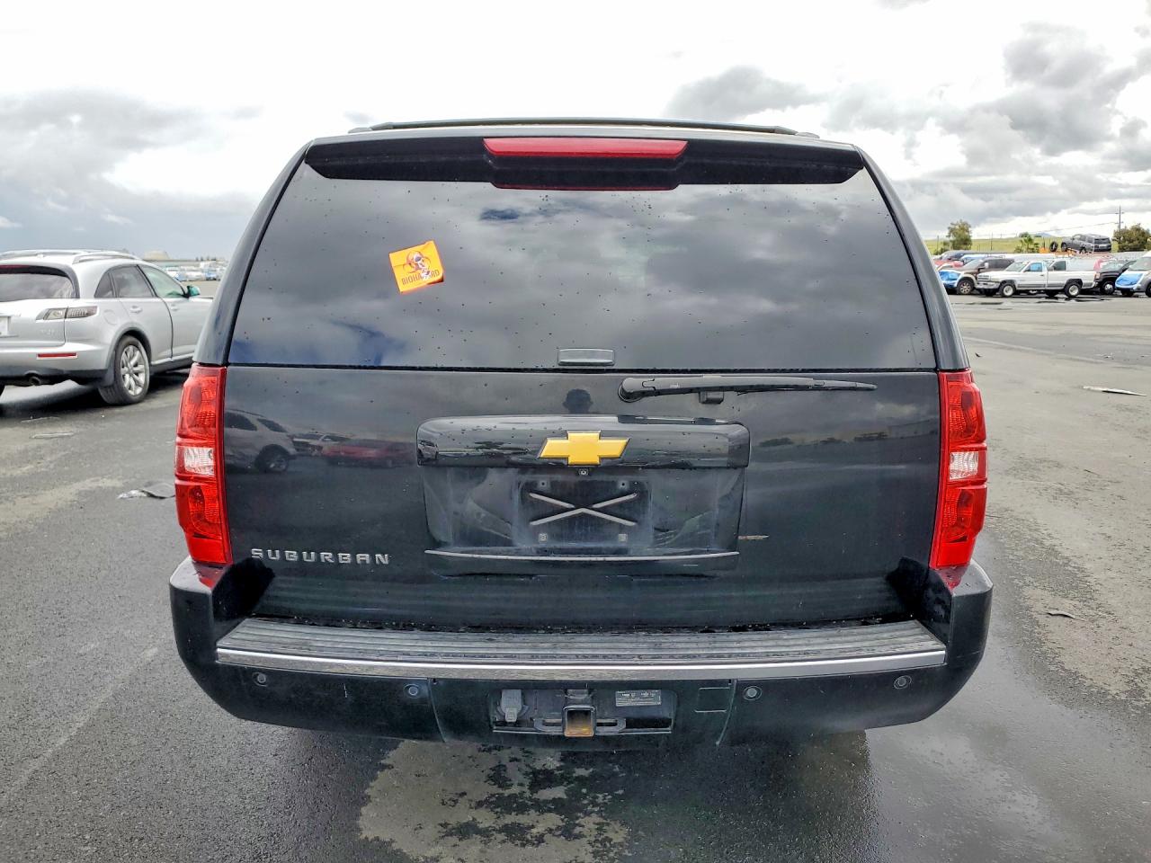 2013 Chevrolet Suburban C1500 Ltz Черный vin: 1GNSCKE07DR367698