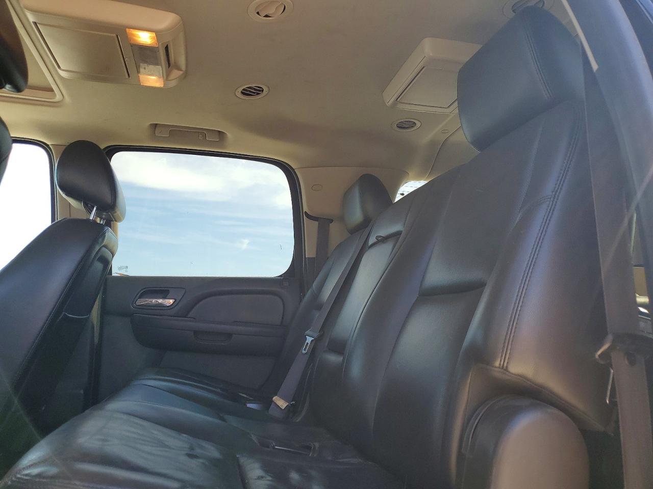 2014 Chevrolet Suburban C1500 Ltz Black vin: 1GNSCKE08ER149089