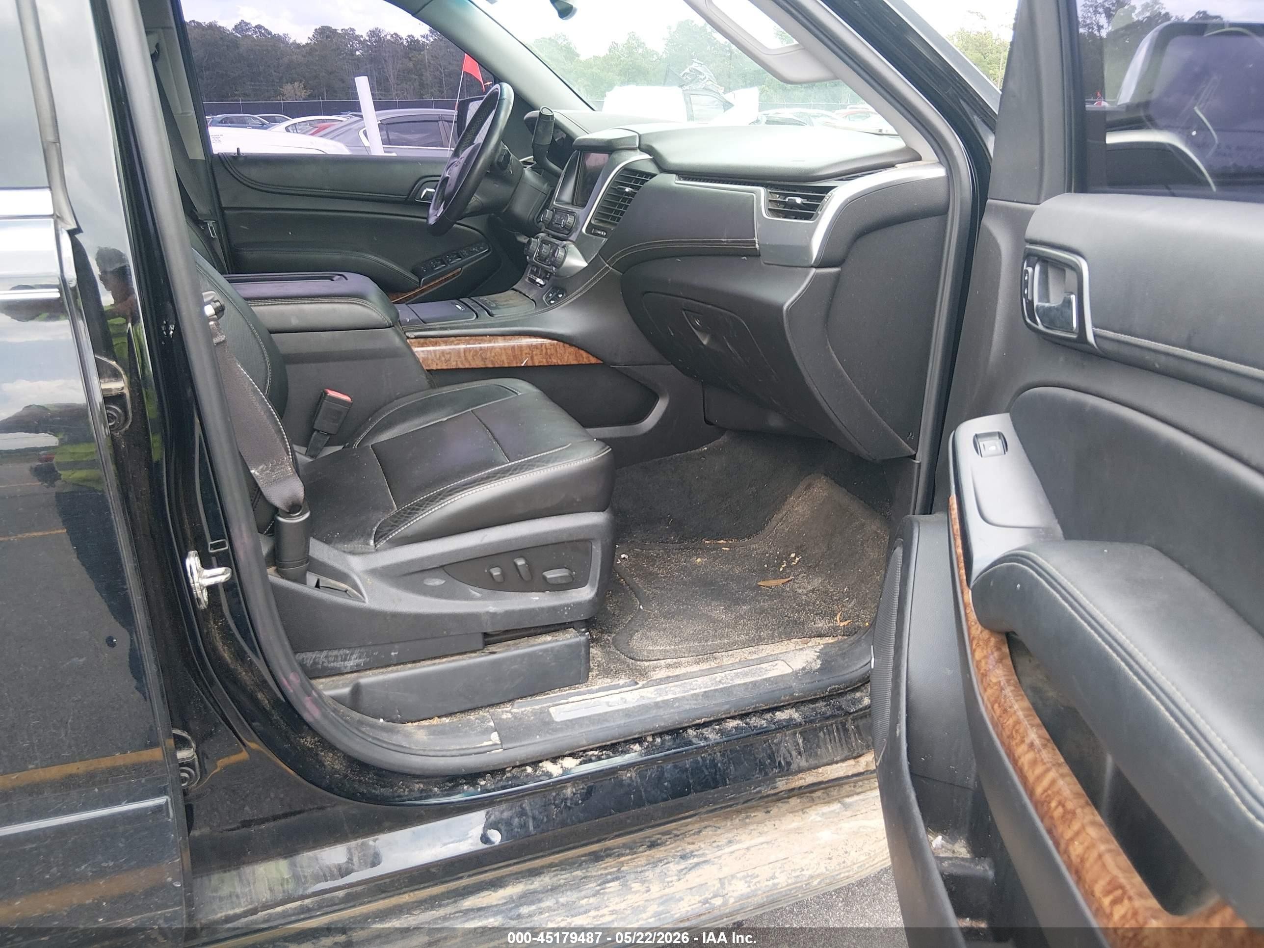 2015 Chevrolet Suburban 1500 Ltz Black vin: 1GNSCKKC0FR119214