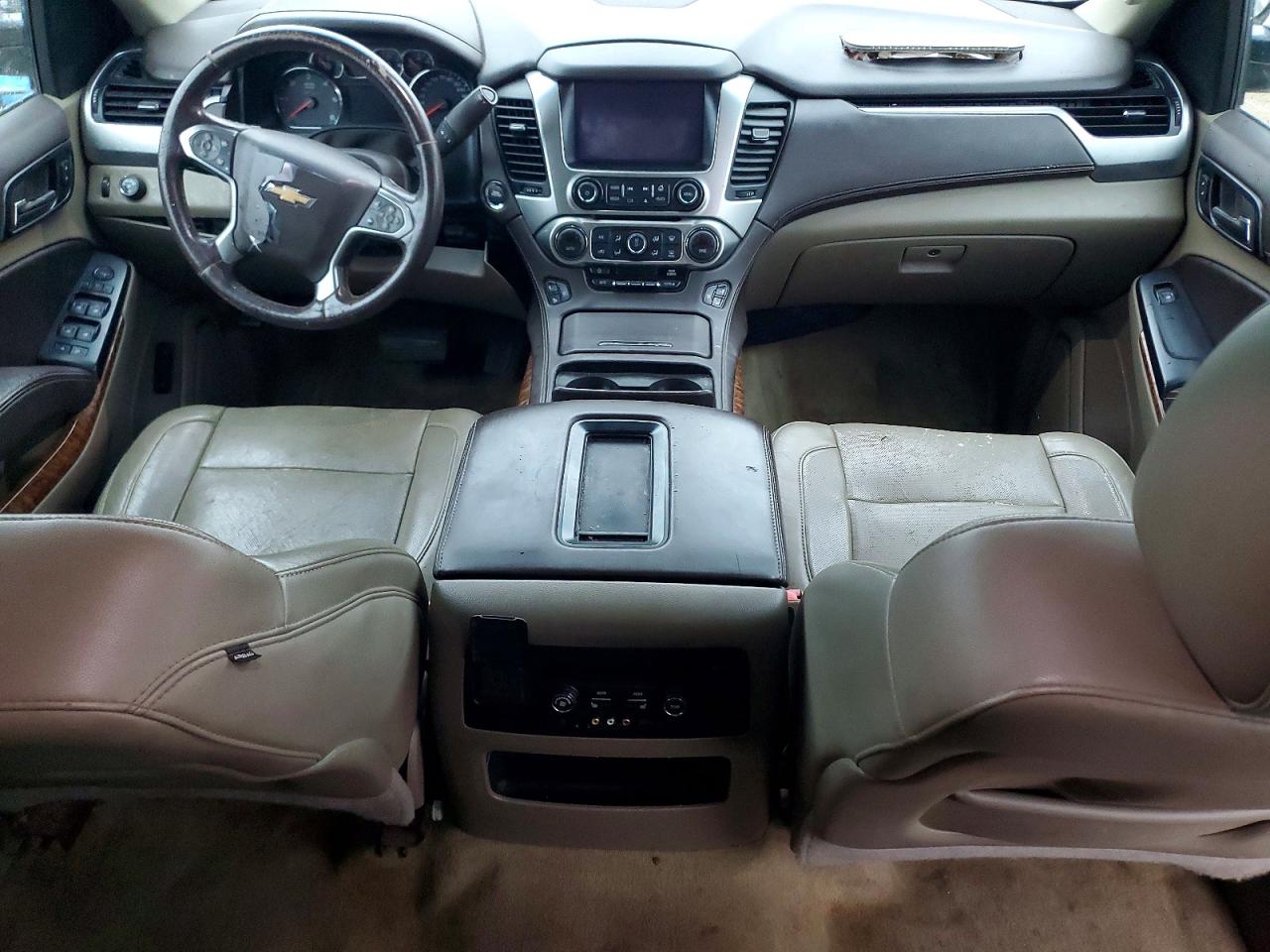 2015 Chevrolet Suburban C1500 Ltz Белый vin: 1GNSCKKC0FR120010