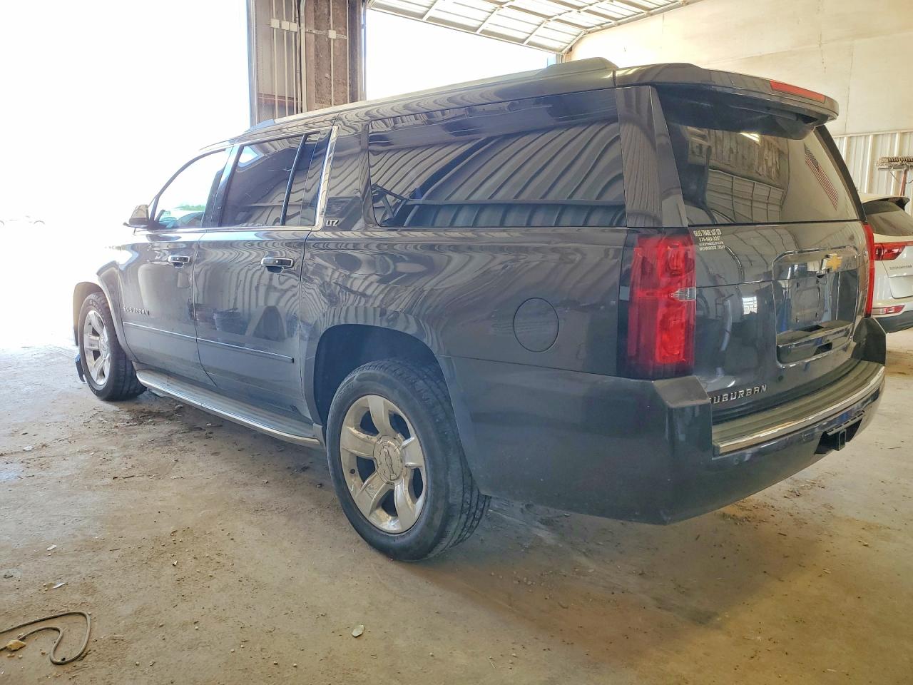 2015 Chevrolet Suburban C1500 Ltz Charcoal vin: 1GNSCKKC4FR269553