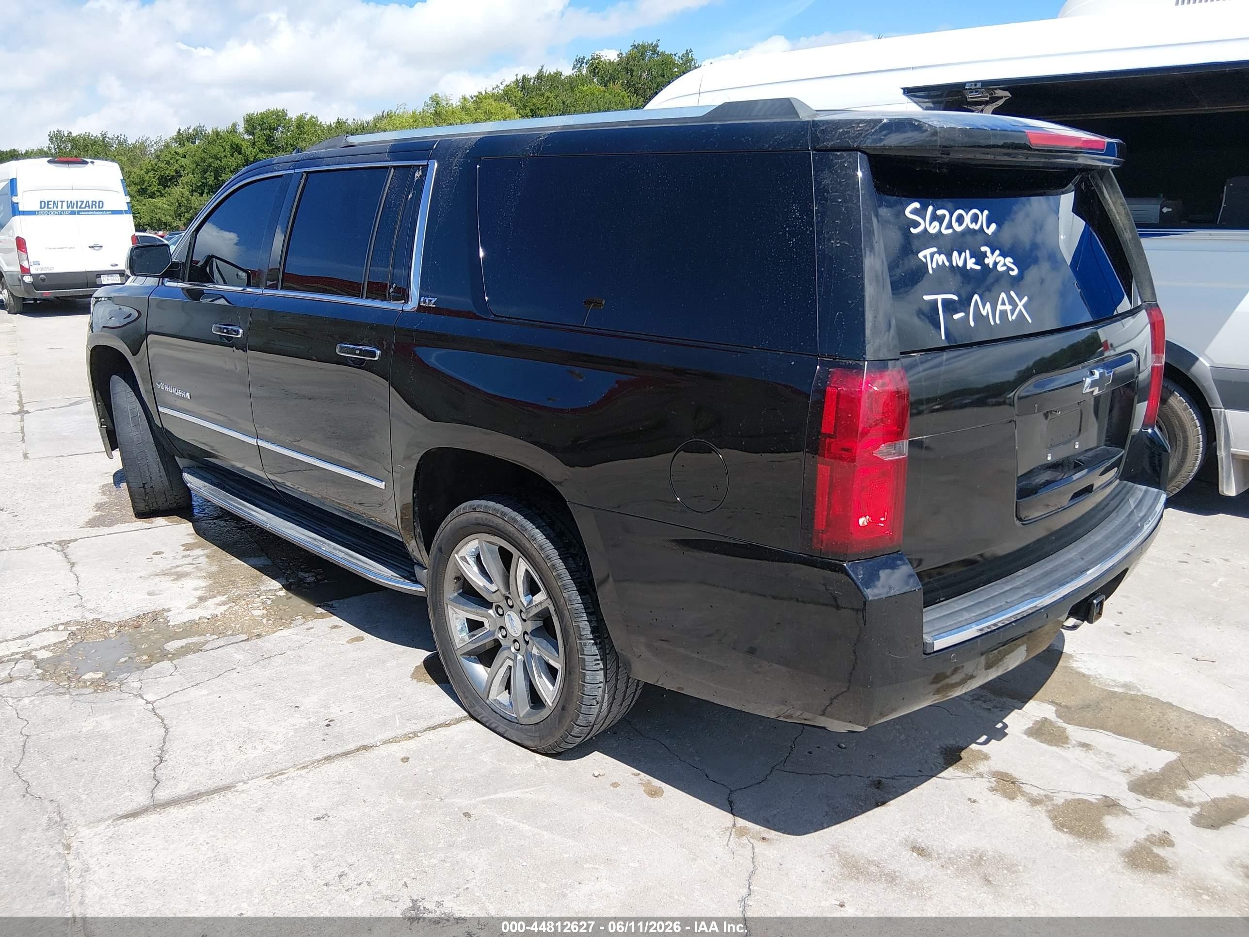 2015 Chevrolet Suburban 1500 Ltz Black vin: 1GNSCKKC5FR562006