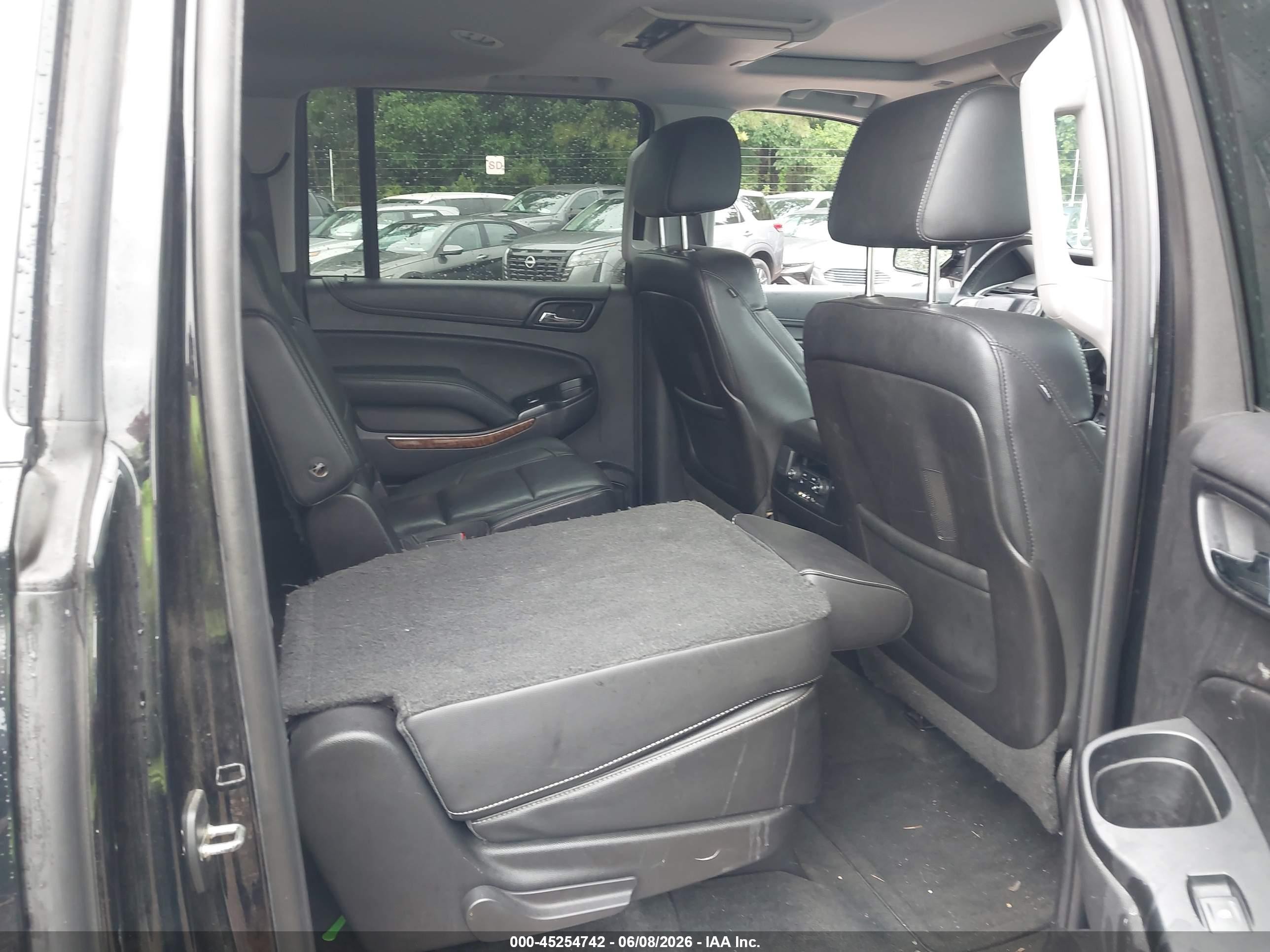 2015 Chevrolet Suburban 1500 Ltz Black vin: 1GNSCKKC7FR116410