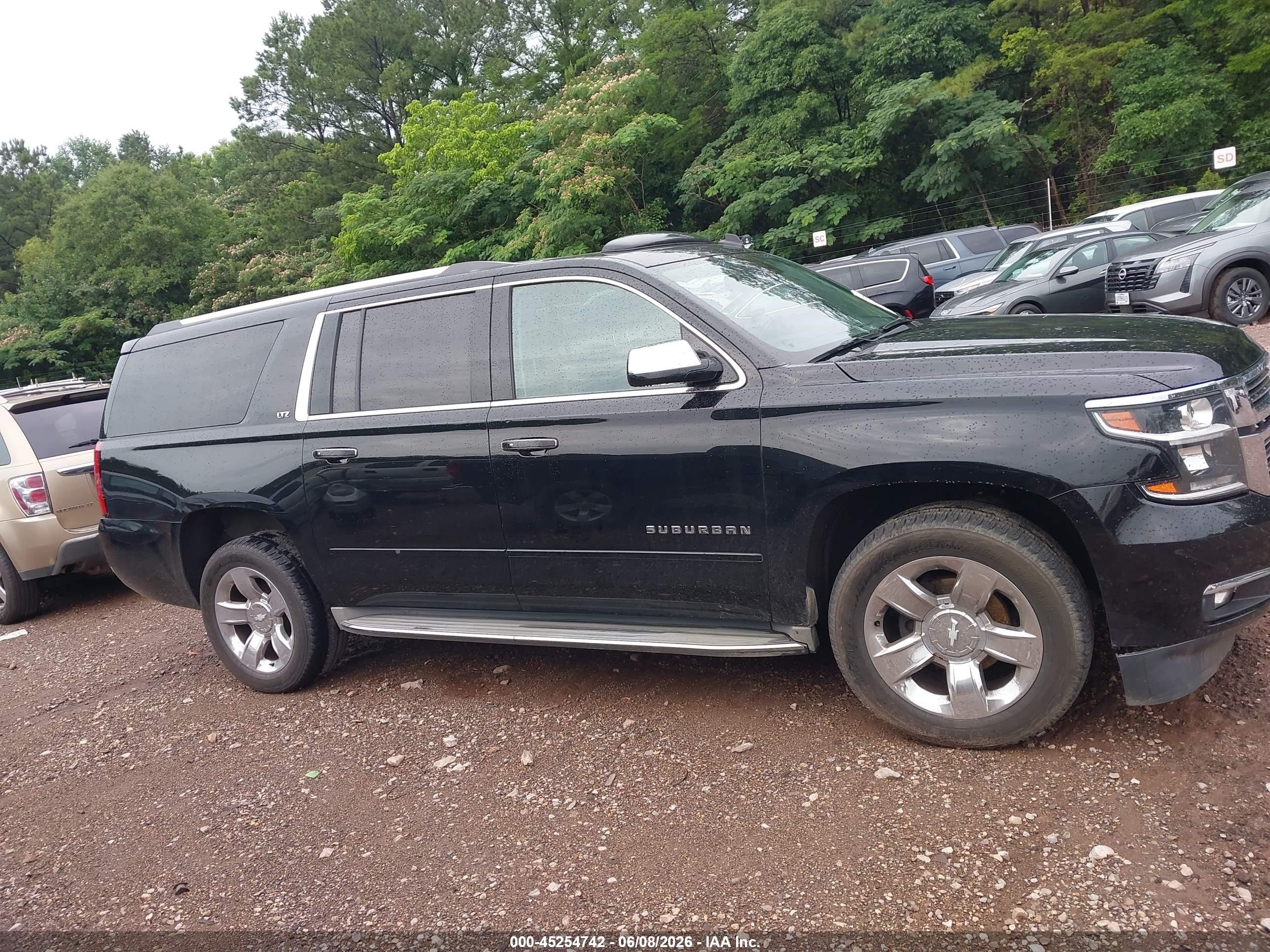 2015 Chevrolet Suburban 1500 Ltz Black vin: 1GNSCKKC7FR116410