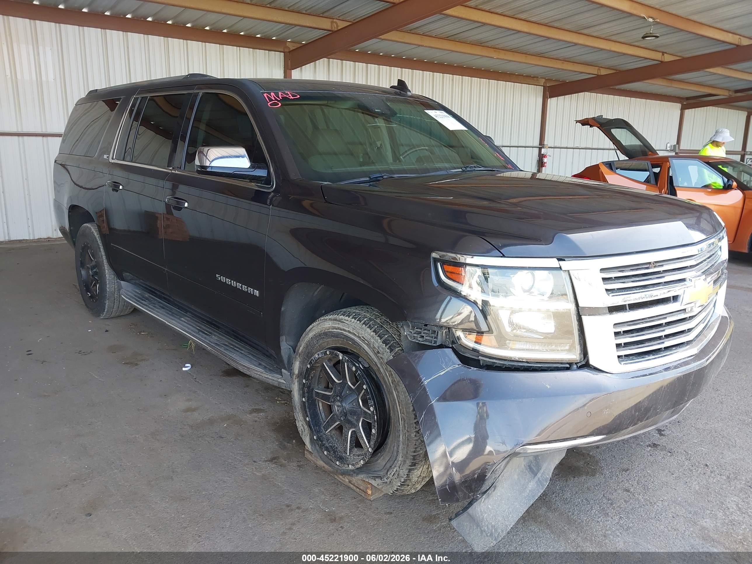 2015 Chevrolet Suburban 1500 Ltz Beige vin: 1GNSCKKC8FR679319