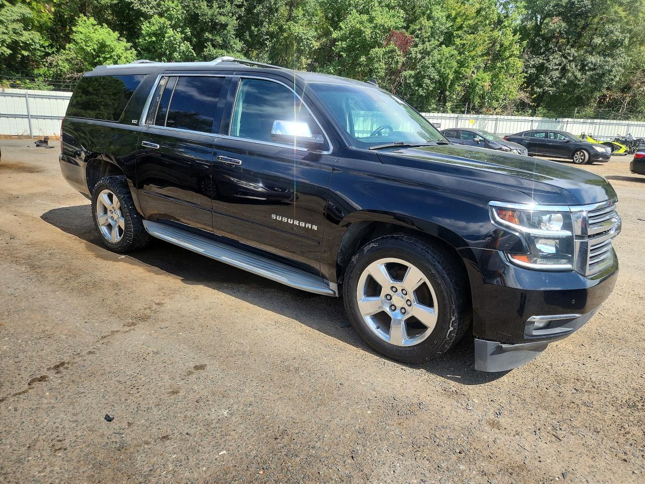 2015 Chevrolet Suburban C1500 Ltz Черный vin: 1GNSCKKC9FR263117