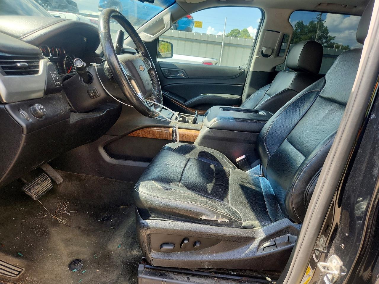 2015 Chevrolet Suburban C1500 Ltz Черный vin: 1GNSCKKC9FR263117