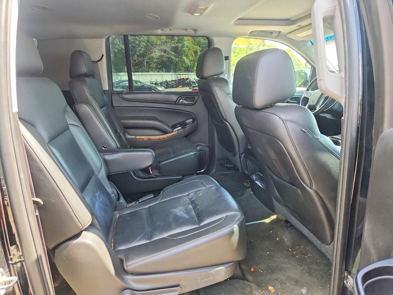 2015 Chevrolet Suburban C1500 Ltz Черный vin: 1GNSCKKC9FR263117