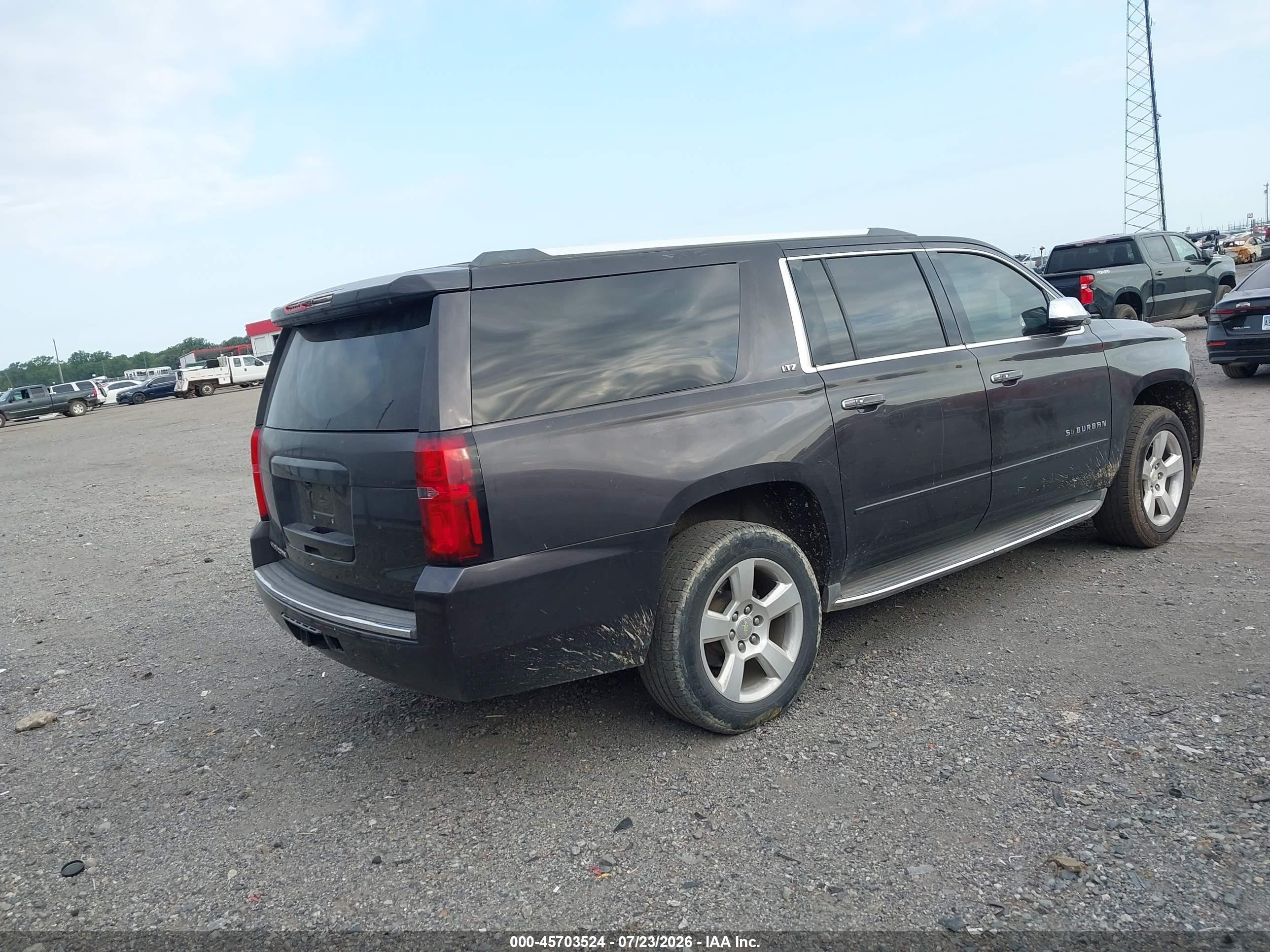 2015 Chevrolet Suburban 1500 Ltz Black vin: 1GNSCKKC9FR585224