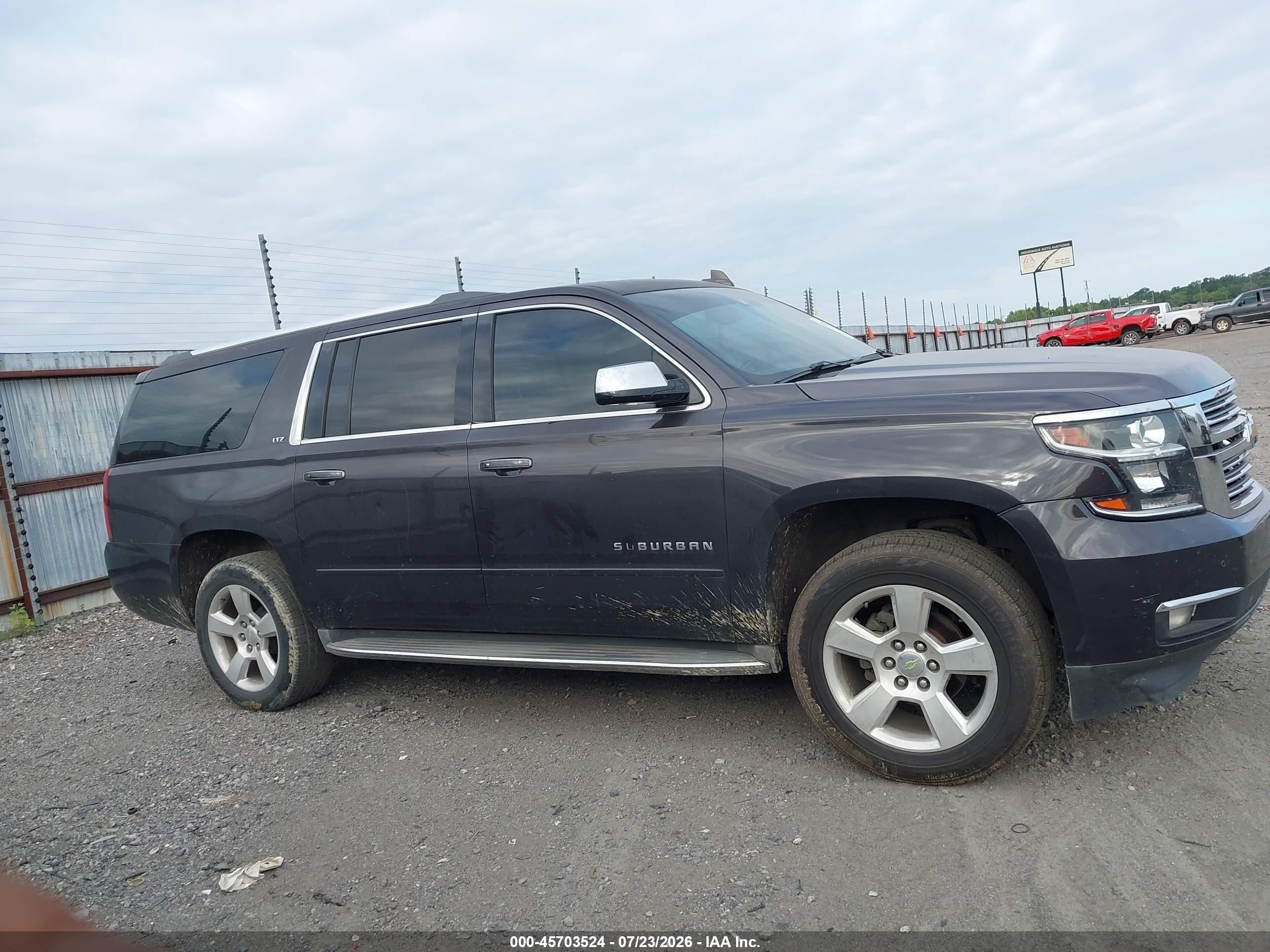 2015 Chevrolet Suburban 1500 Ltz Black vin: 1GNSCKKC9FR585224