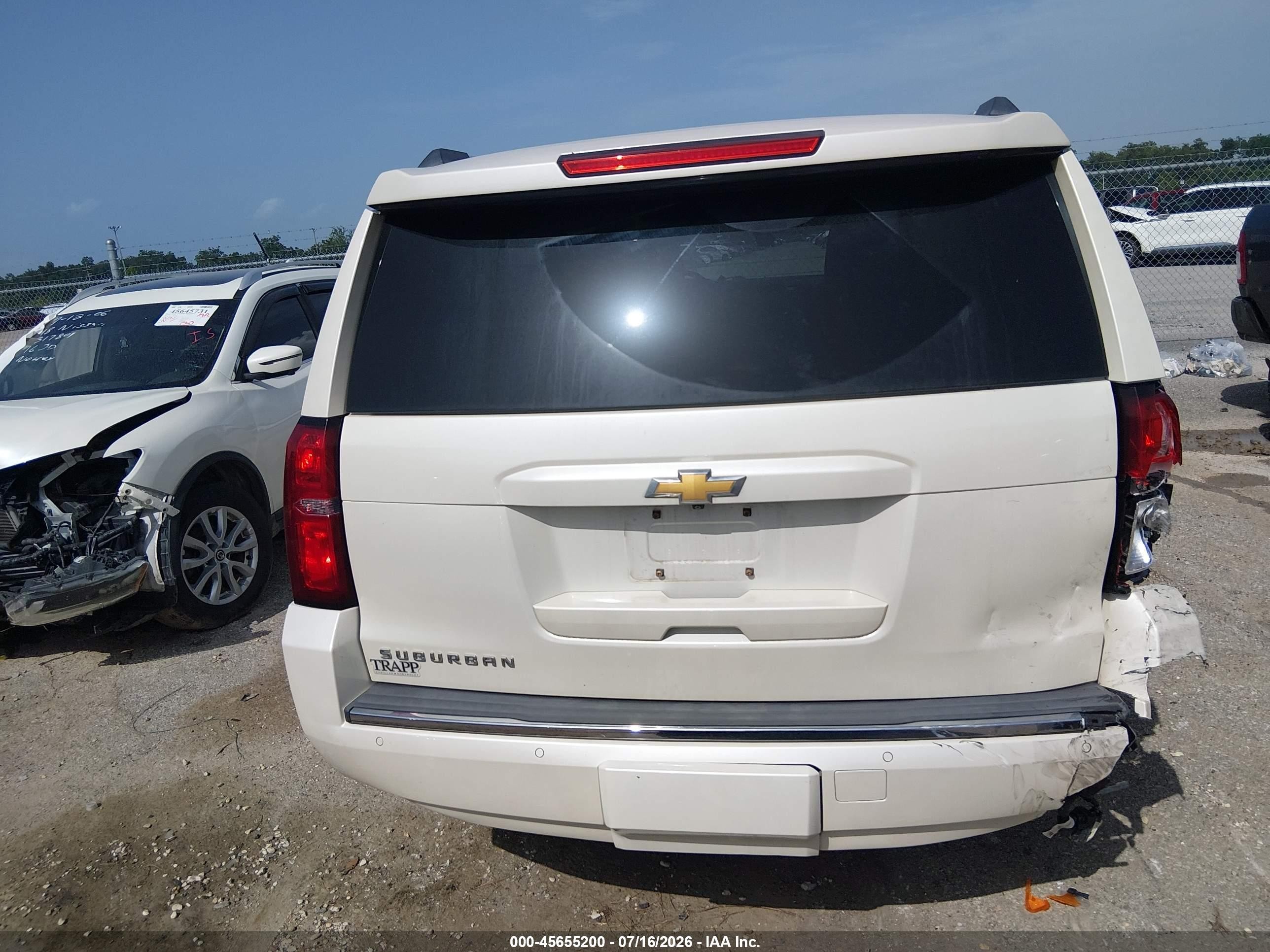 2015 Chevrolet Suburban Ltz Cream vin: 1GNSCKKC9FR722579
