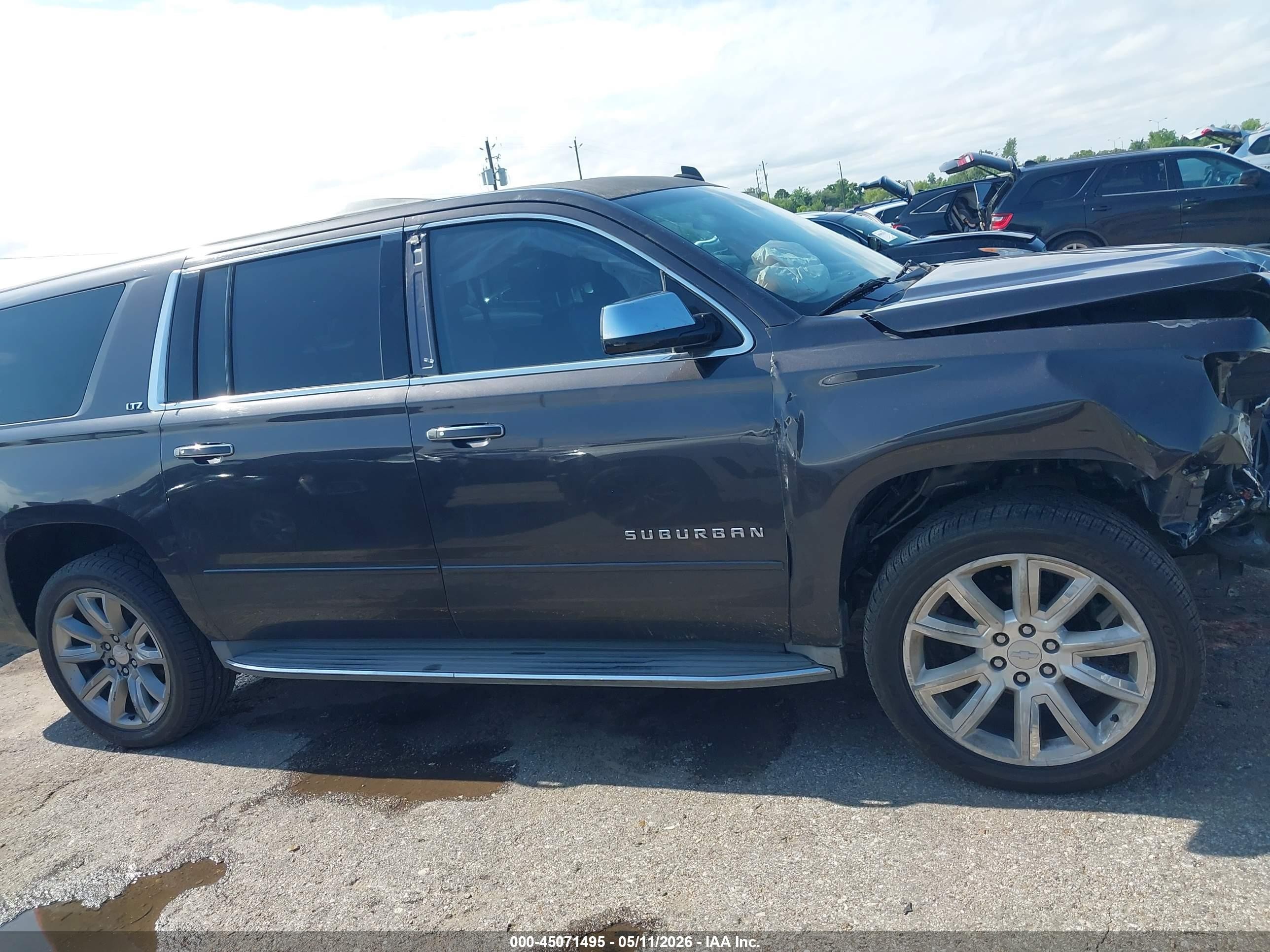 2015 Chevrolet Suburban 1500 Ltz Gray vin: 1GNSCKKCXFR153953