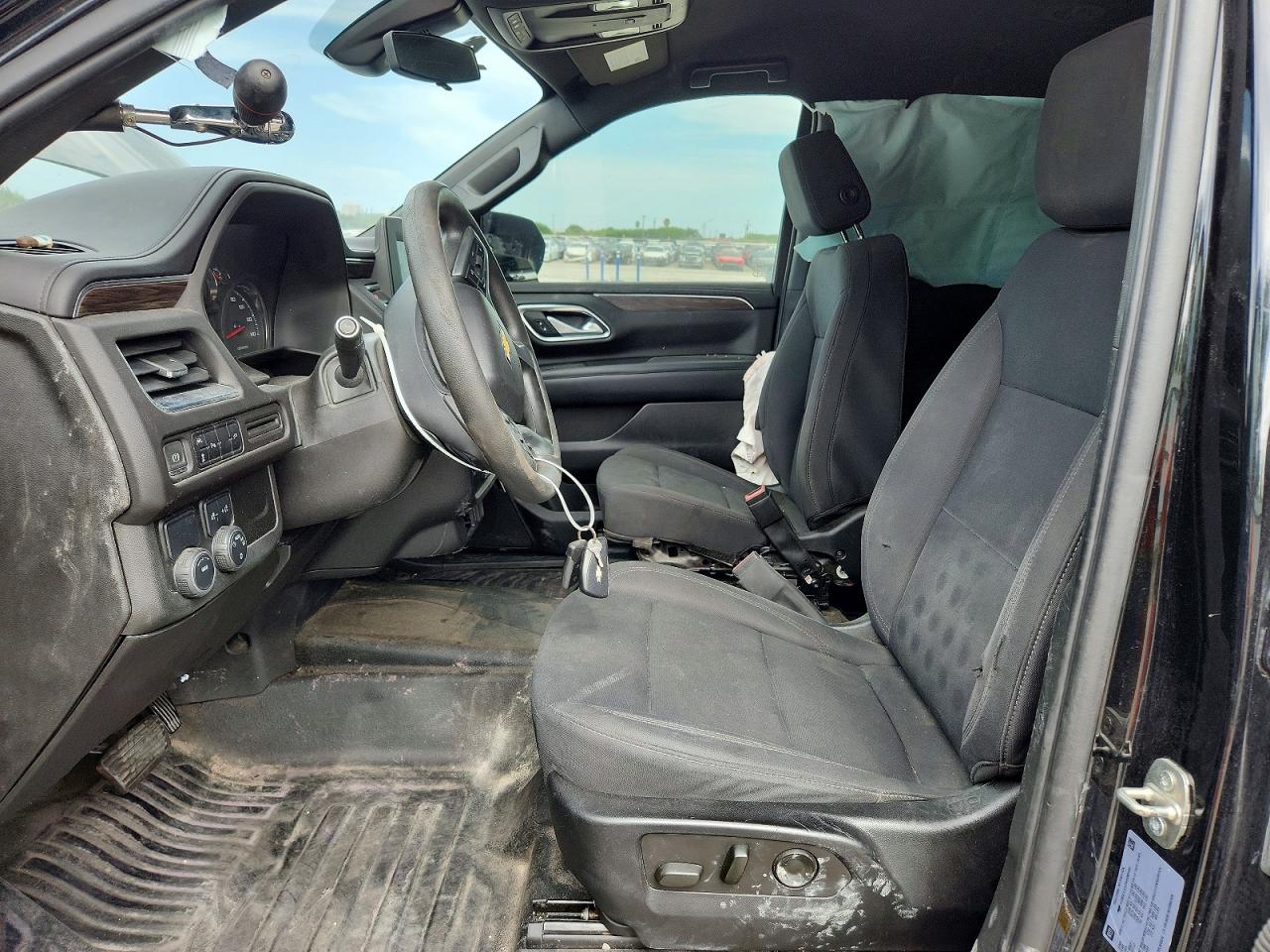2022 Chevrolet Tahoe C1500 Black vin: 1GNSCLED3NR266460