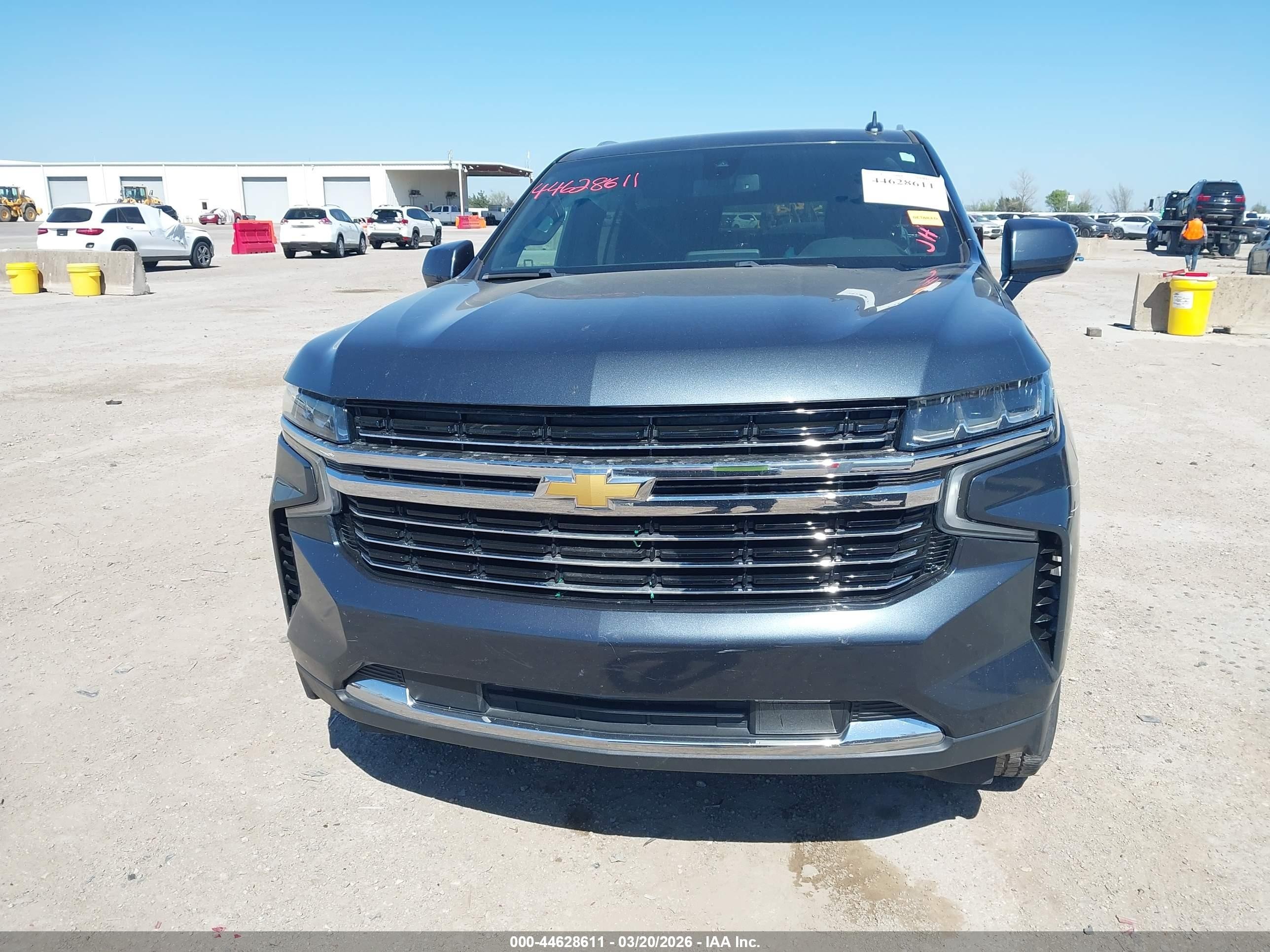 2021 Chevrolet Tahoe 2wd Lt Серый vin: 1GNSCNKD1MR266701