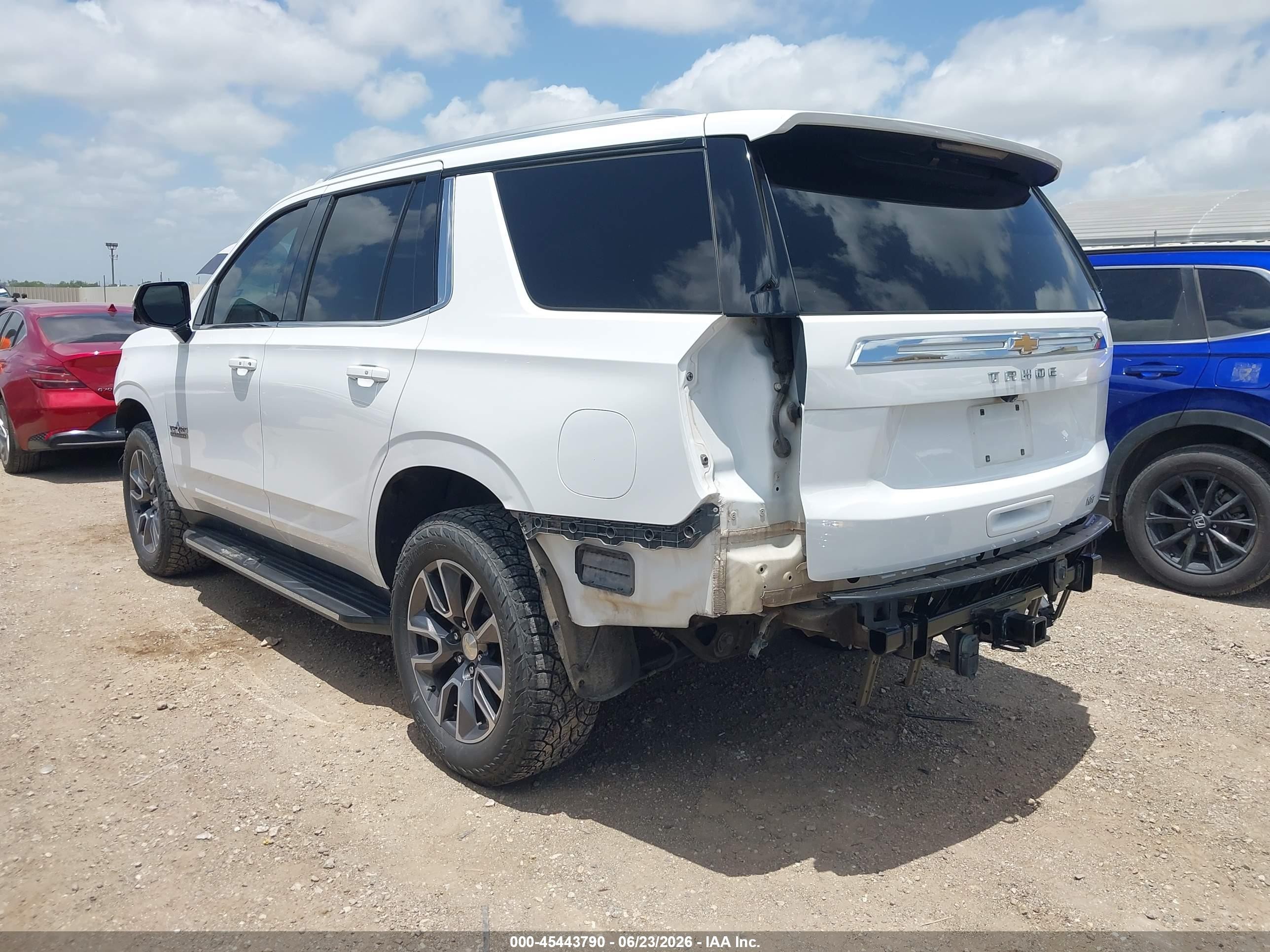 2021 Chevrolet Tahoe 2wd Lt White vin: 1GNSCNKD2MR243718