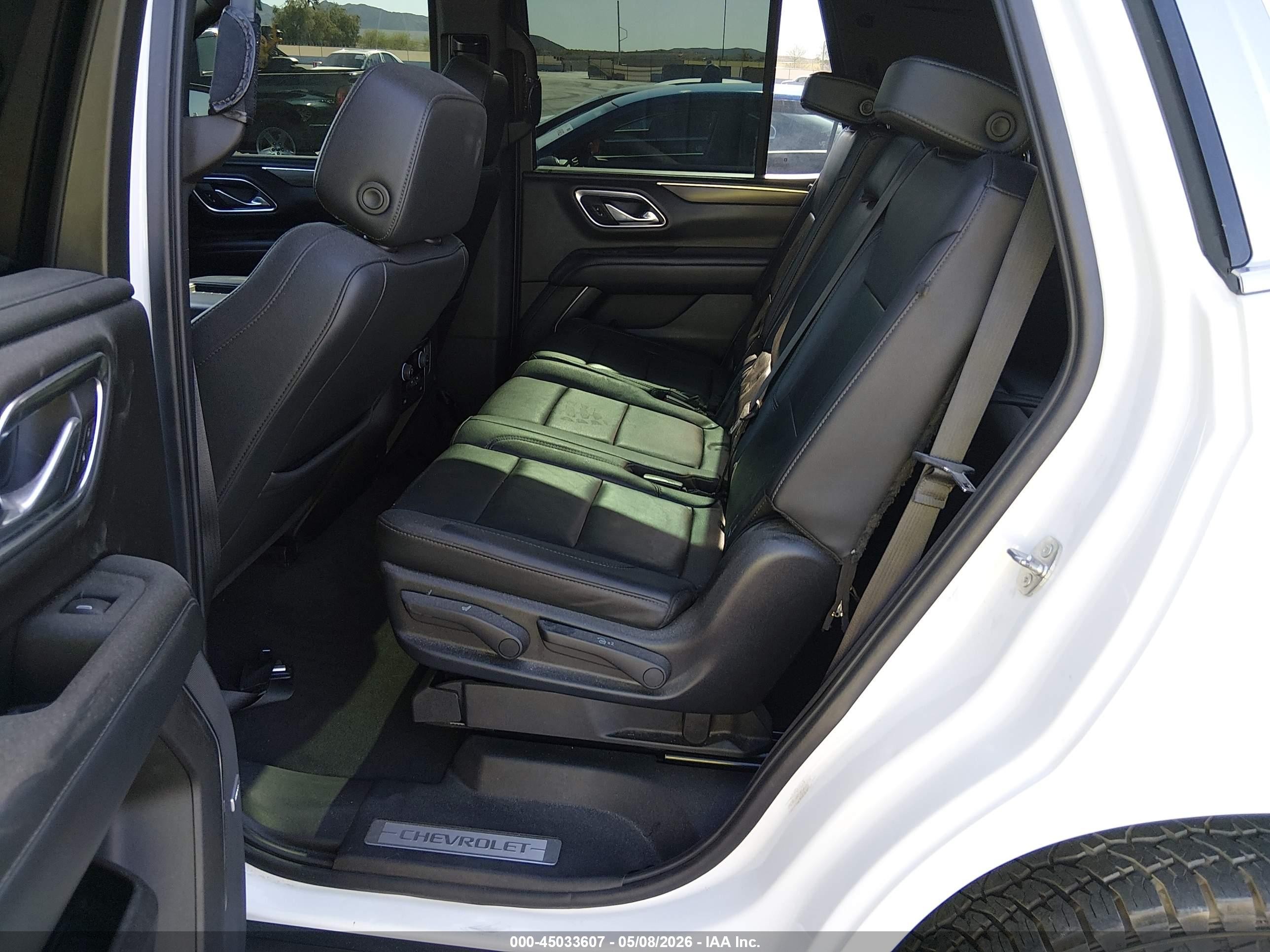 2021 Chevrolet Tahoe 2wd Lt Белый vin: 1GNSCNKD3MR359784