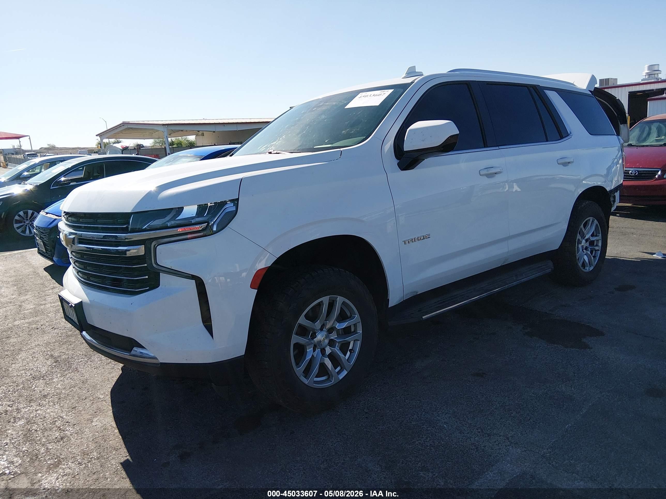 2021 Chevrolet Tahoe 2wd Lt Белый vin: 1GNSCNKD3MR359784