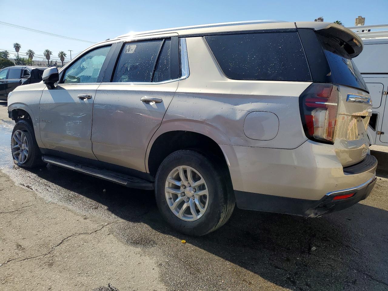2023 Chevrolet Tahoe C1500 Lt Beige vin: 1GNSCNKD4PR395262