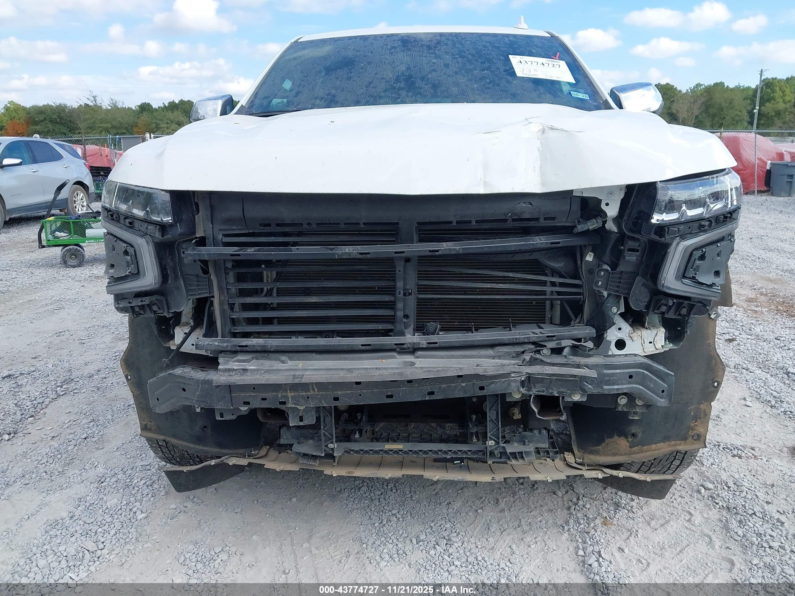 2024 Chevrolet Tahoe 2wd Premier White vin: 1GNSCSKDXRR306652