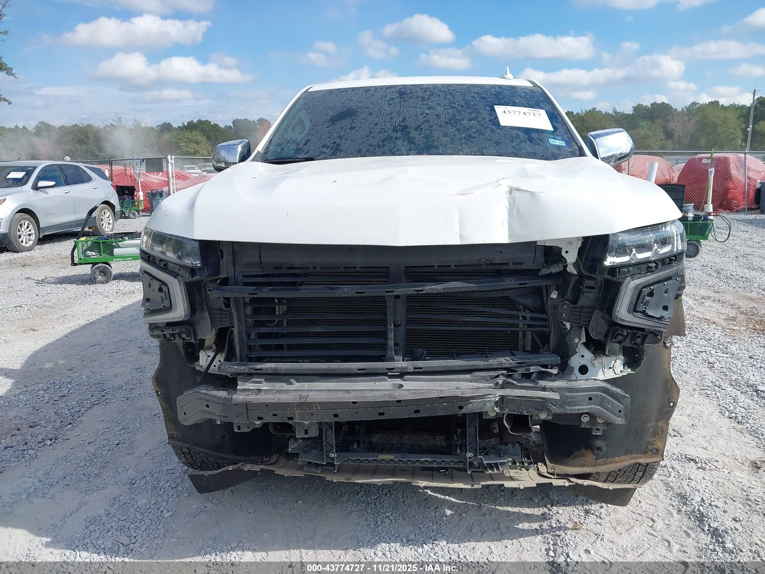 2024 Chevrolet Tahoe 2wd Premier White vin: 1GNSCSKDXRR306652