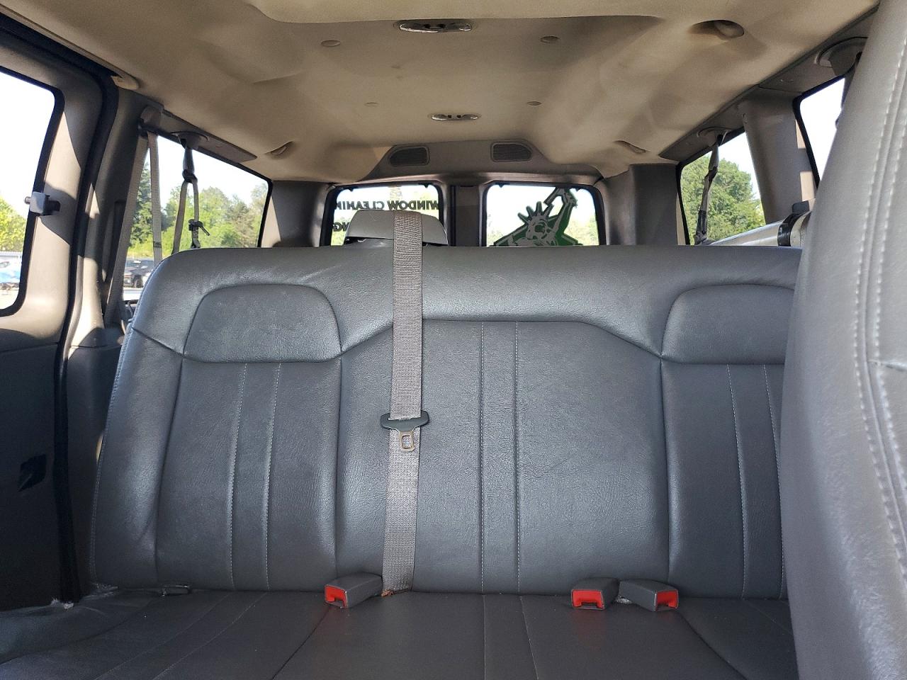2012 Chevrolet Express G1500 Ls Зеленый vin: 1GNSGBF43C1187055