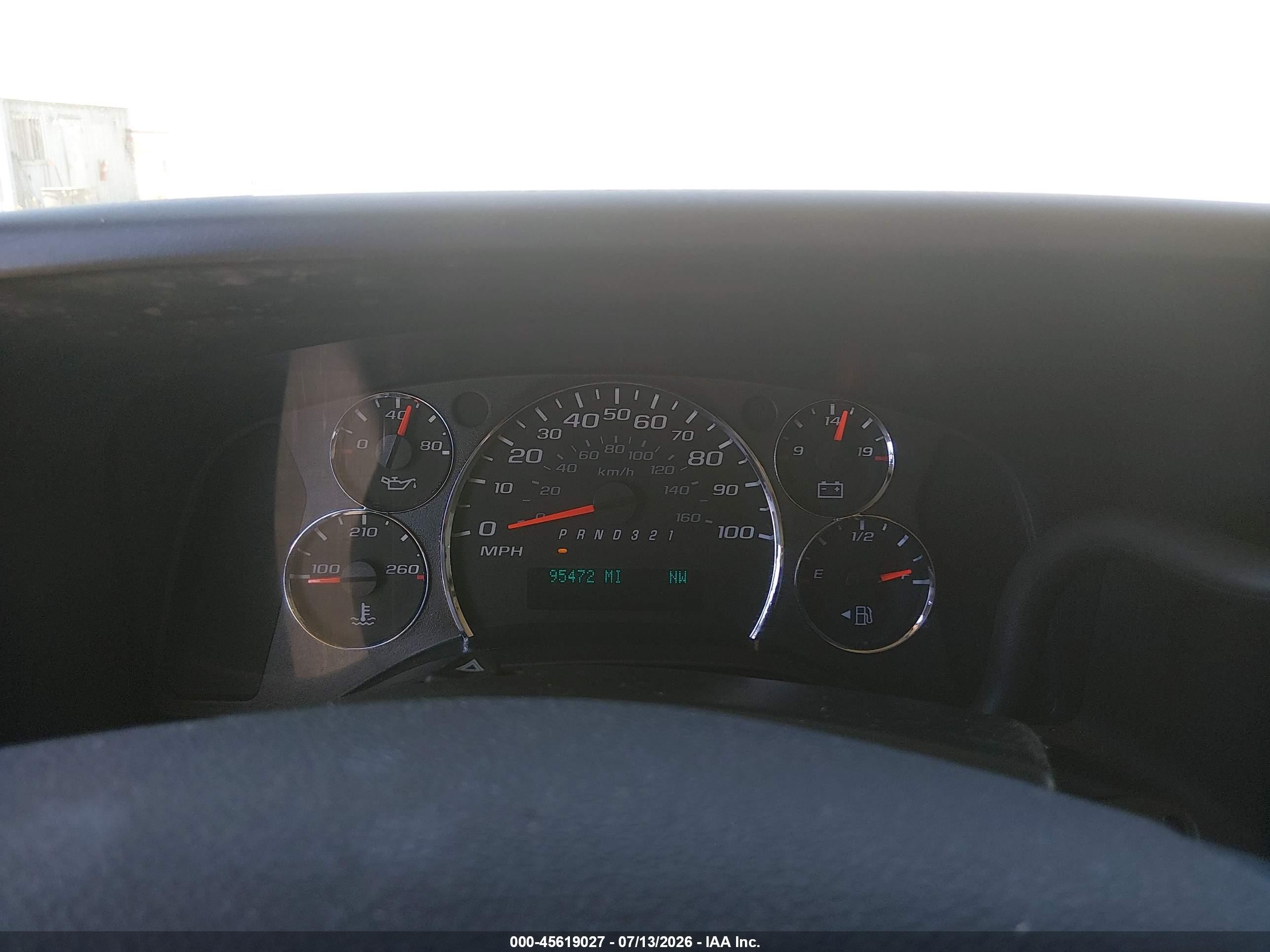 2011 Chevrolet Express 1500 Ls White vin: 1GNSHBF41B1114102