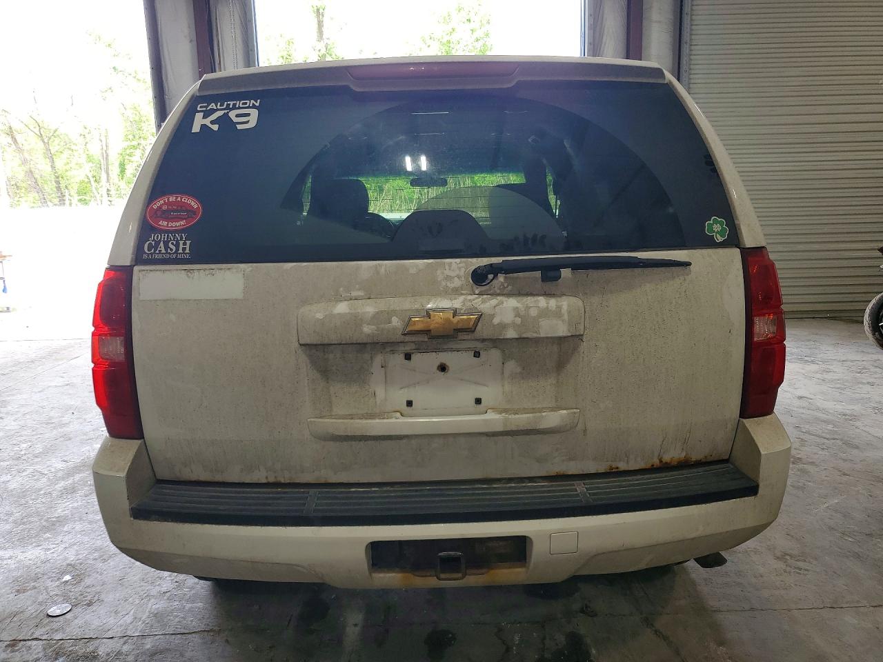 2011 Chevrolet Tahoe Белый vin: 1GNSK2E01BR136716