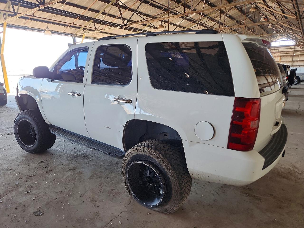 2013 Chevrolet Tahoe Special White vin: 1GNSK2E02DR346924