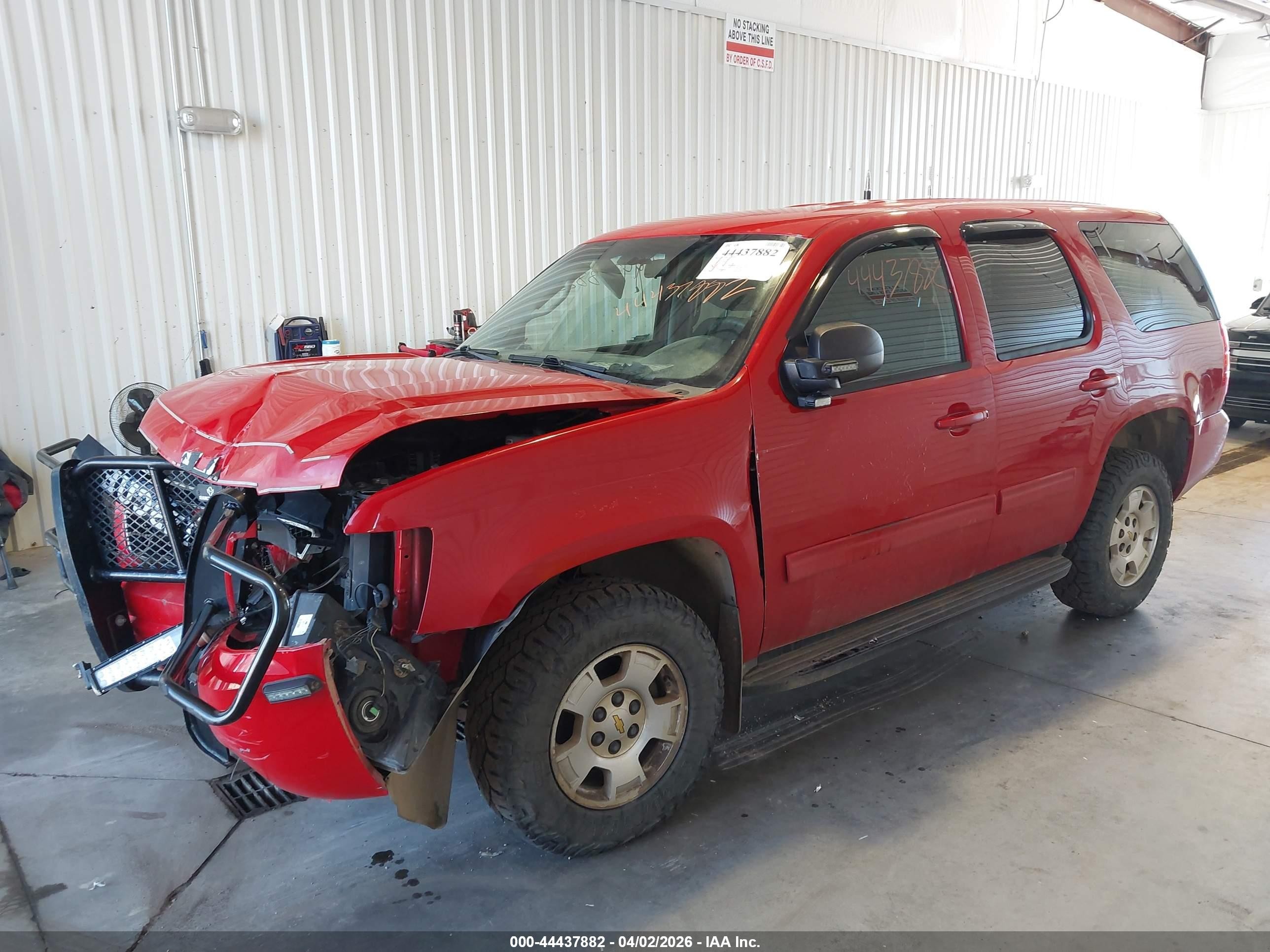 2011 Chevrolet Tahoe Special Red vin: 1GNSK2E04BR320564
