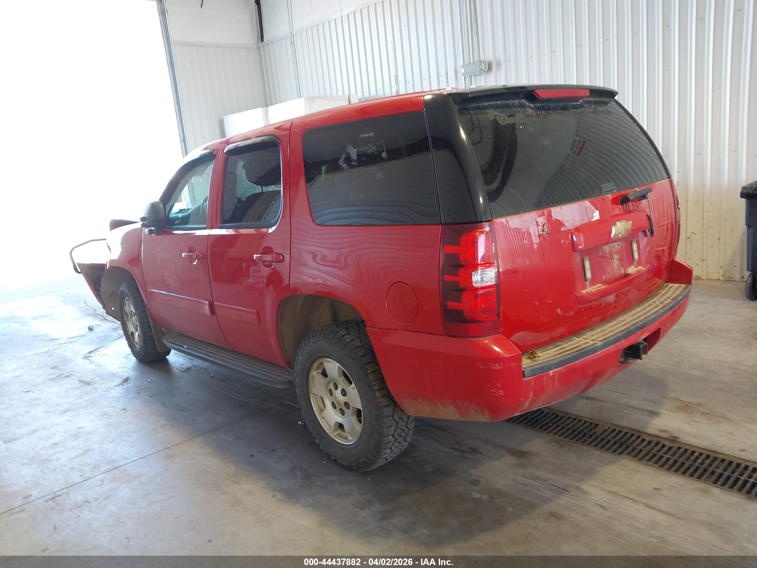 2011 Chevrolet Tahoe Special Red vin: 1GNSK2E04BR320564