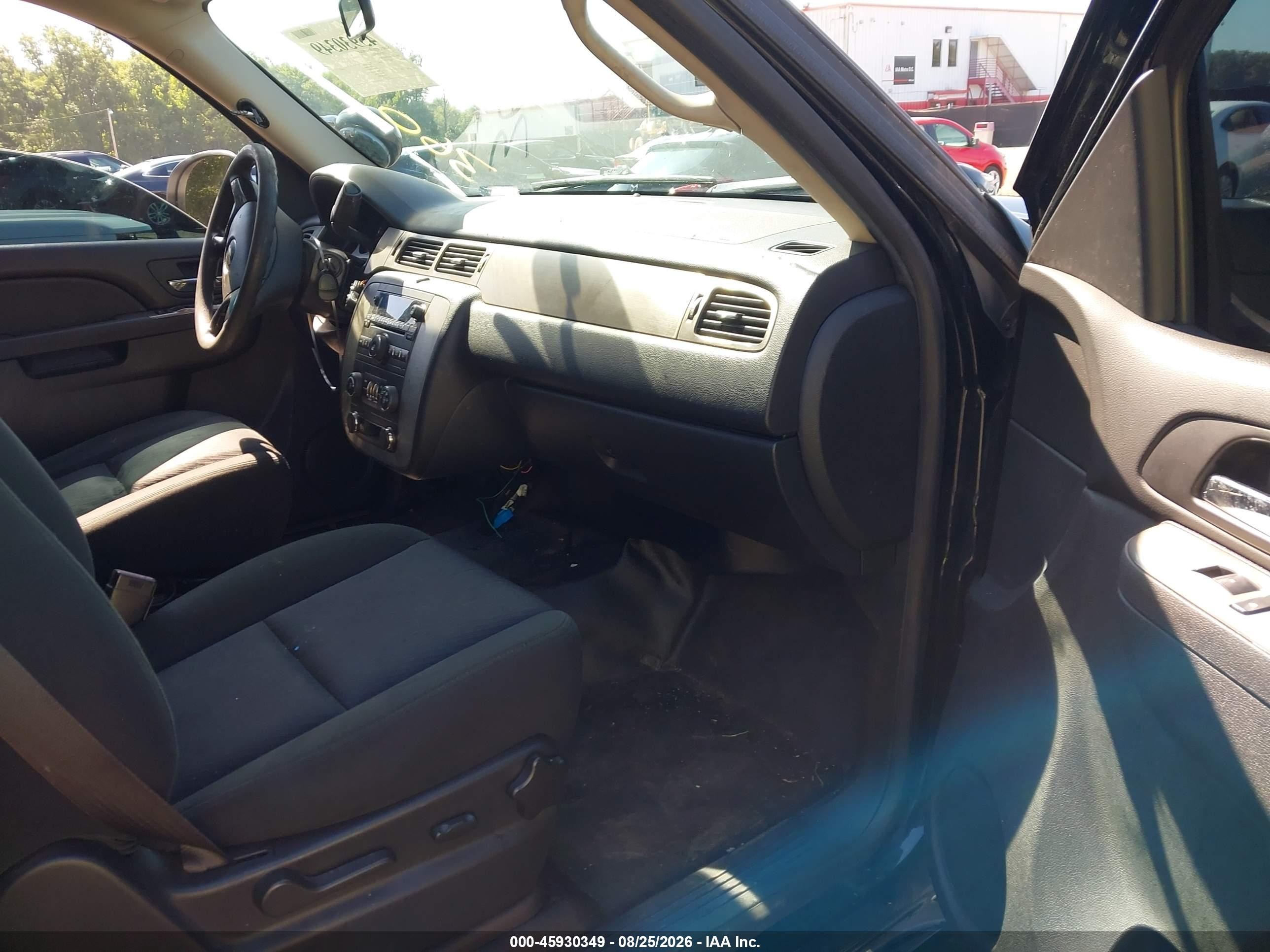 2014 Chevrolet Tahoe Commercial Black vin: 1GNSK2E06ER196916