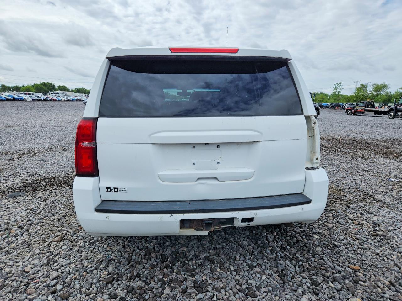 2015 Chevrolet Tahoe Police White vin: 1GNSK2EC3FR631046