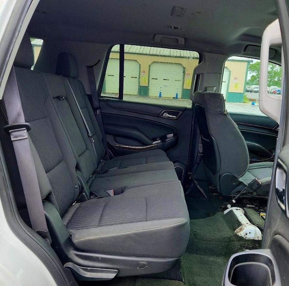 2015 Chevrolet Tahoe Police White vin: 1GNSK2EC3FR631046