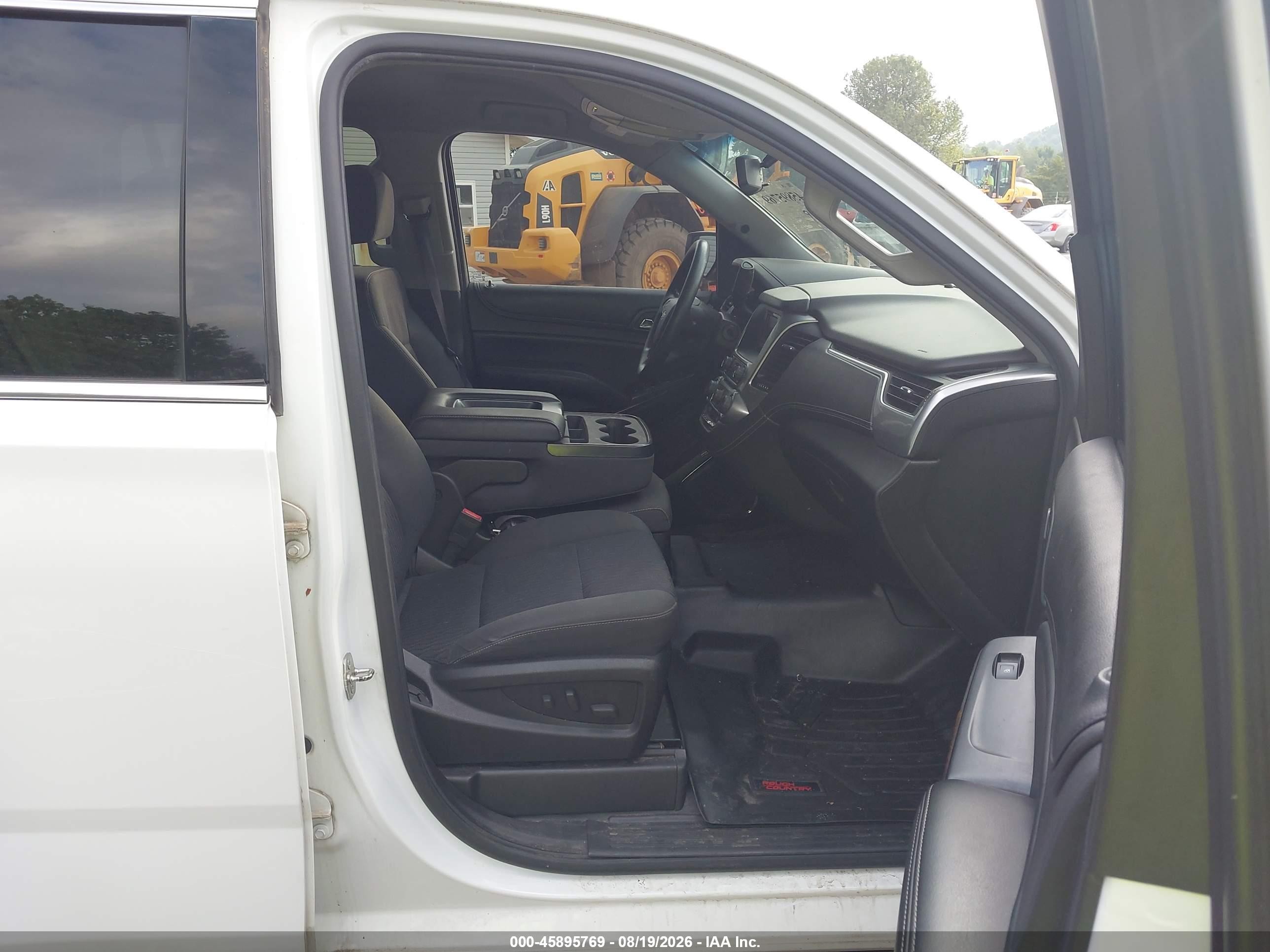 2015 Chevrolet Tahoe Commercial White vin: 1GNSK3EC6FR306090