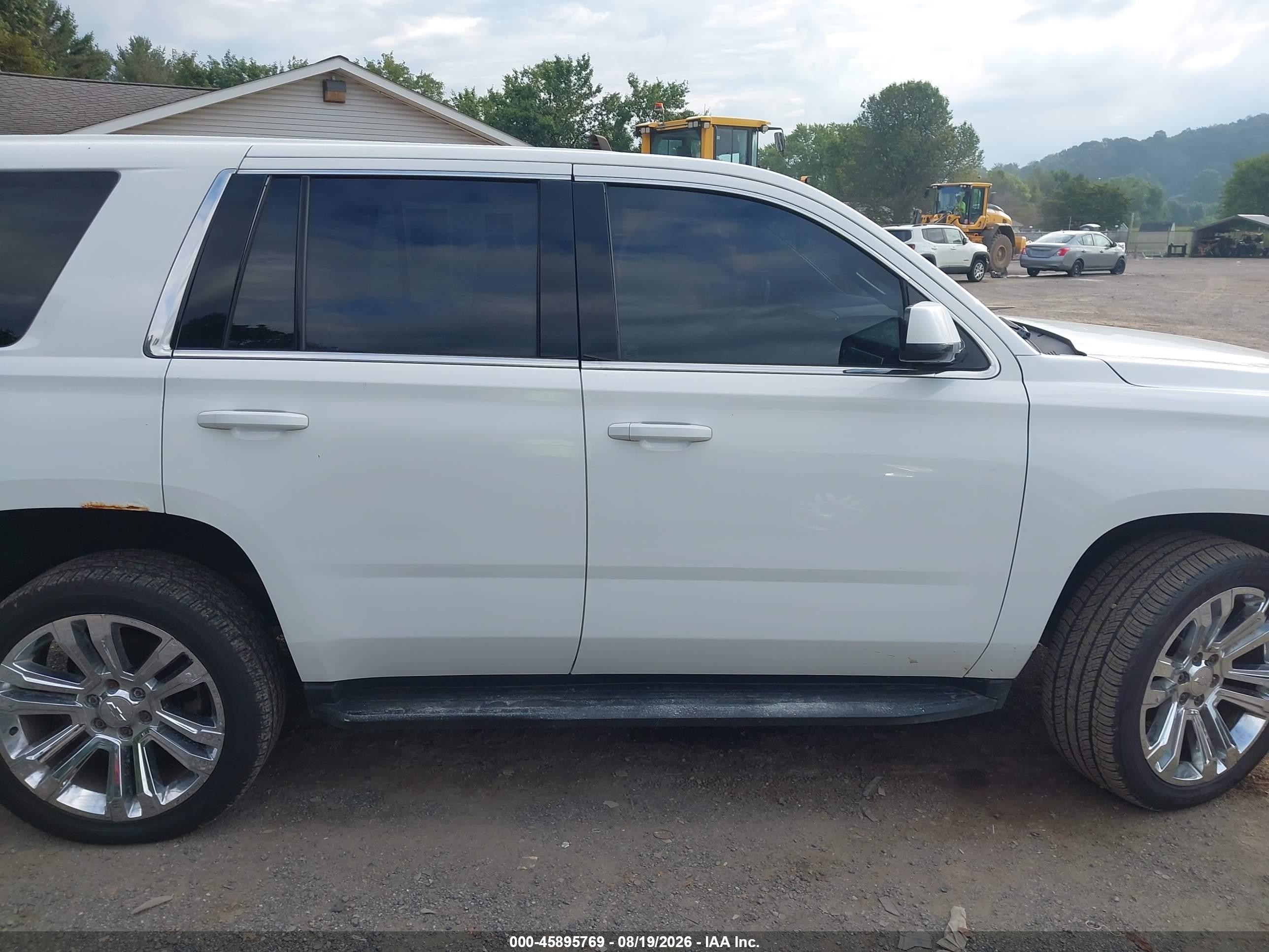 2015 Chevrolet Tahoe Commercial White vin: 1GNSK3EC6FR306090
