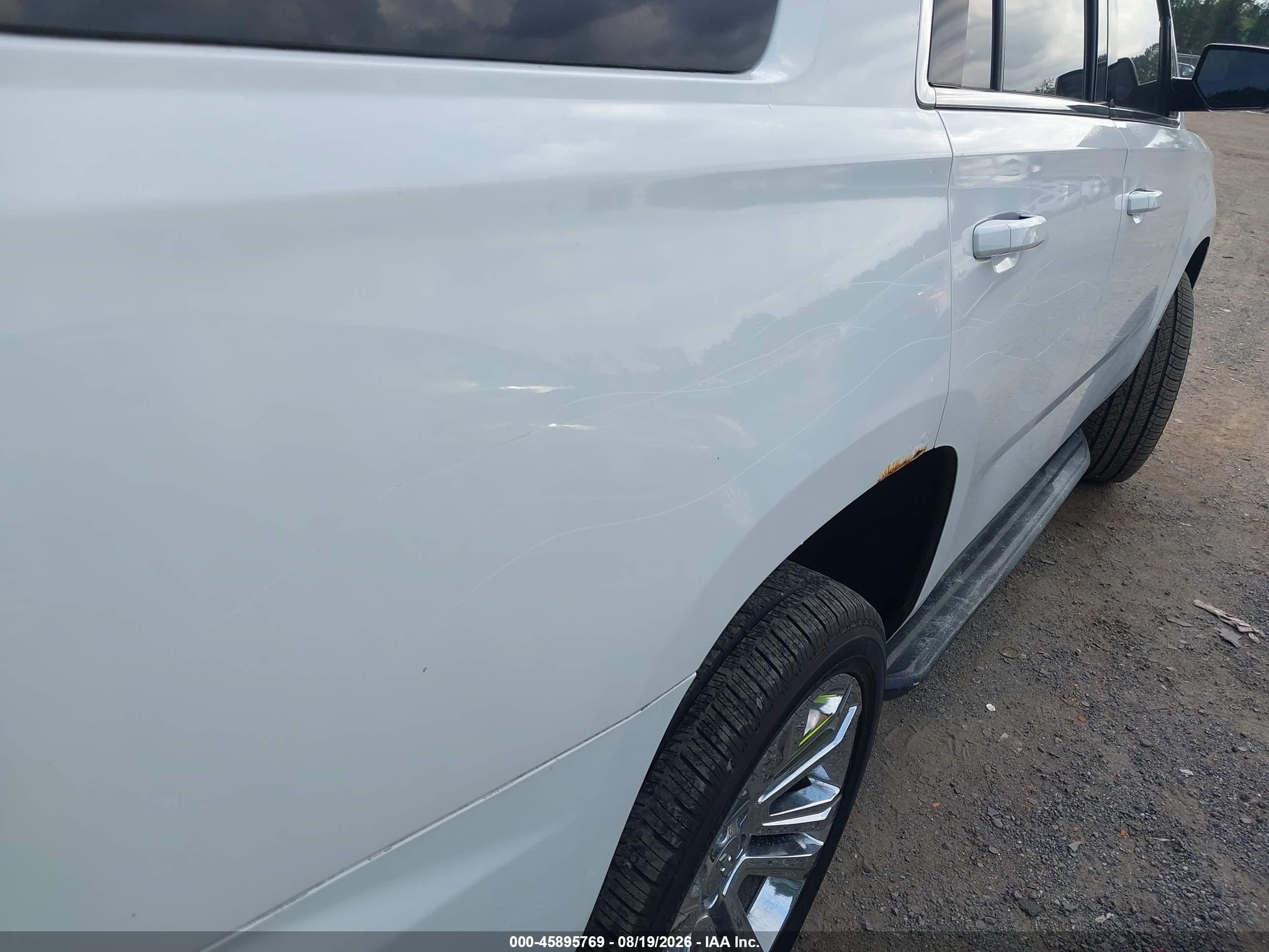 2015 Chevrolet Tahoe Commercial White vin: 1GNSK3EC6FR306090
