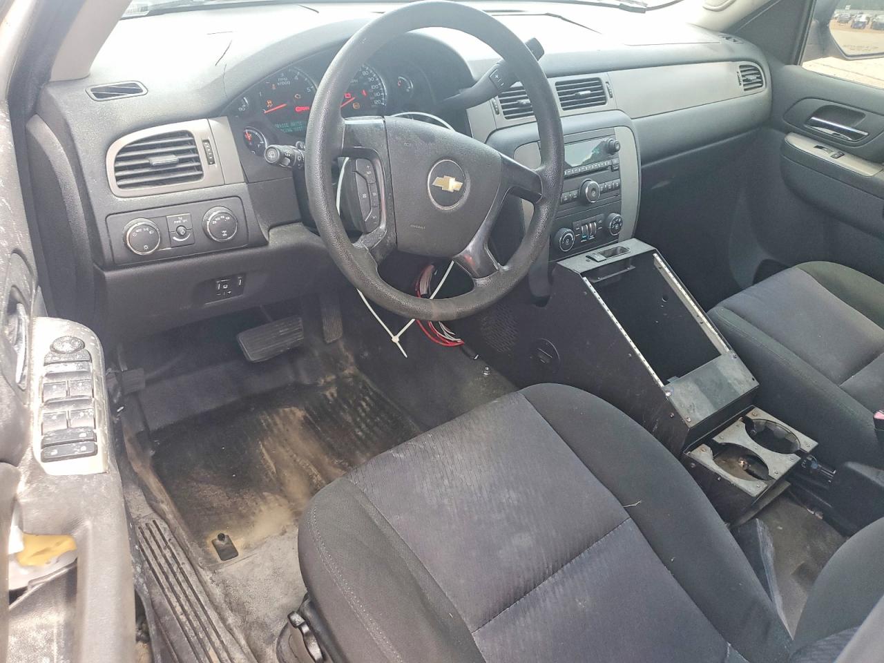 2014 Chevrolet Tahoe K1500 Белый vin: 1GNSK4E07ER163077