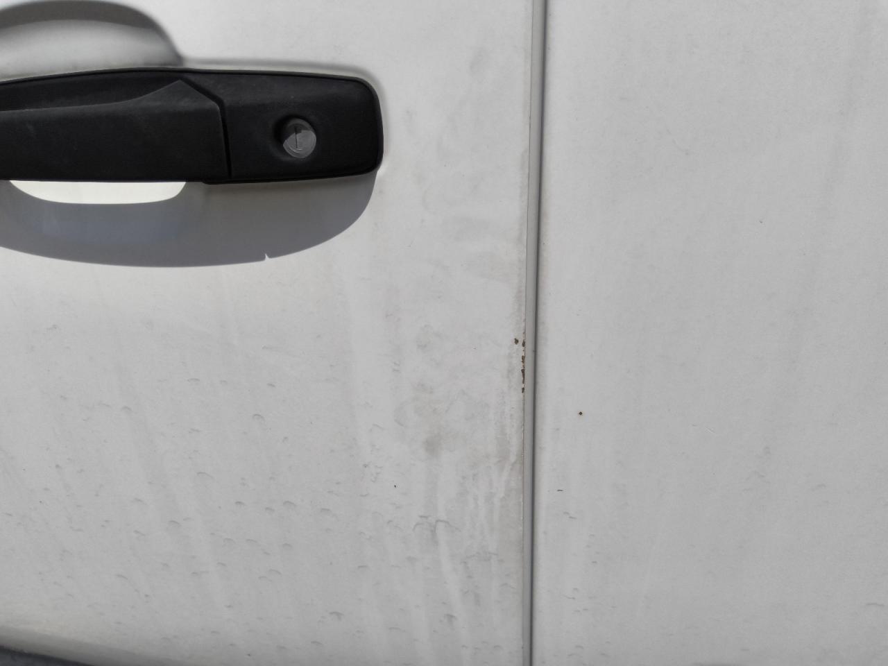 2013 Chevrolet Suburban K1500 White vin: 1GNSK5E7XDR269704 Damage: Left Front Door, Heavy Scratch, 2 To 3 Inches
