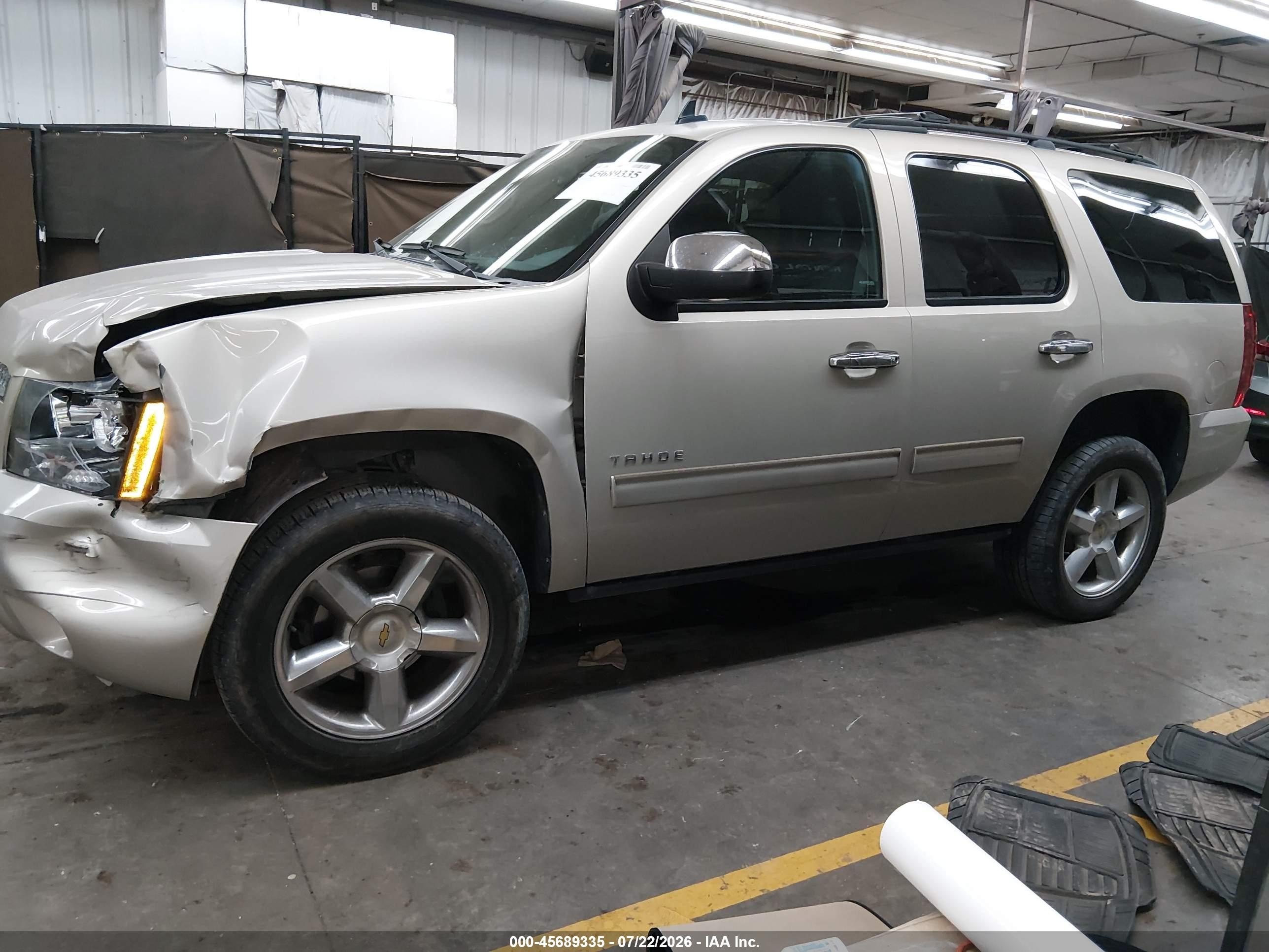2013 Chevrolet Tahoe Ls Champagne vin: 1GNSKAE00DR326424