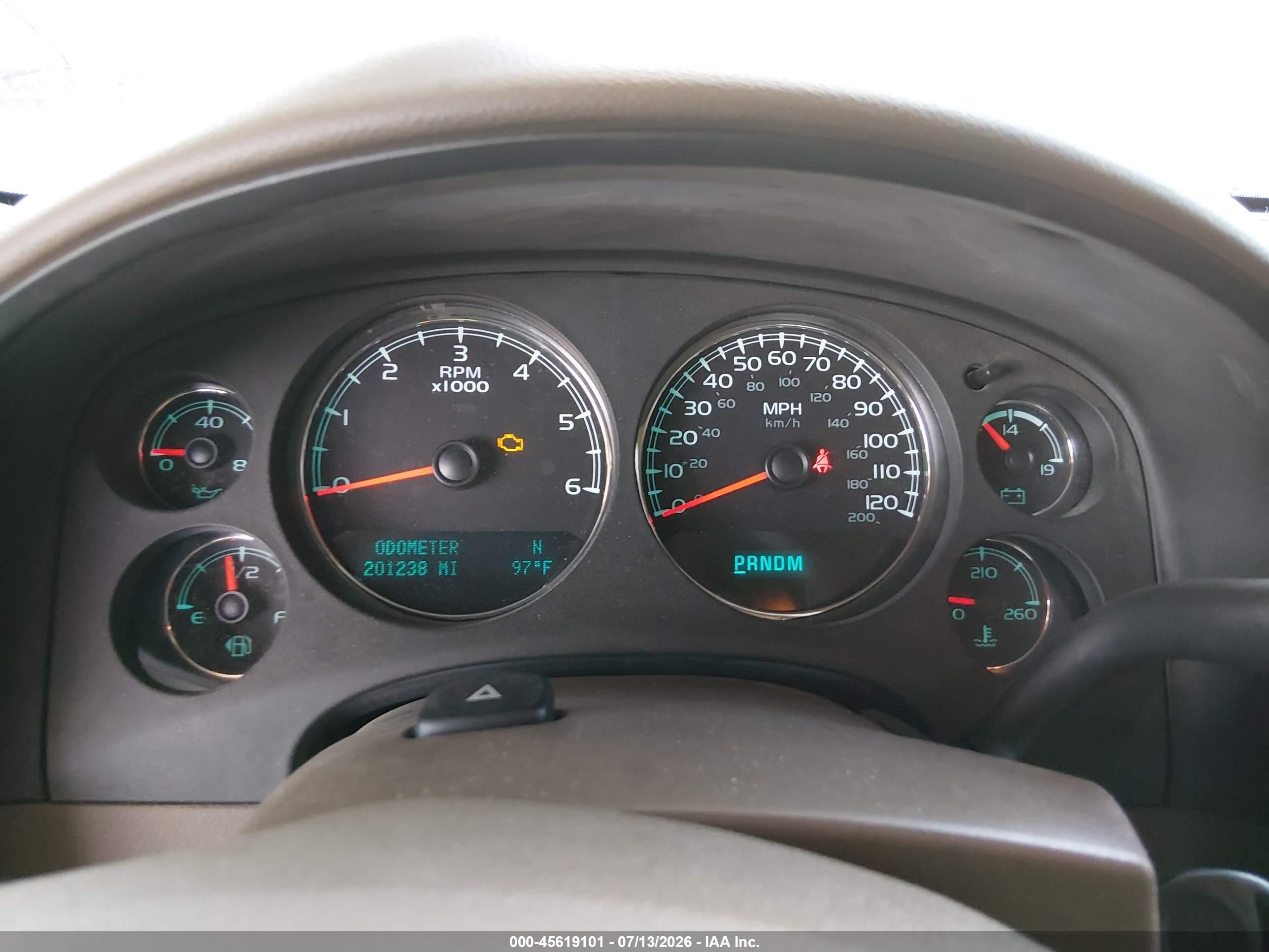 2013 Chevrolet Tahoe Ls White vin: 1GNSKAE01DR366592