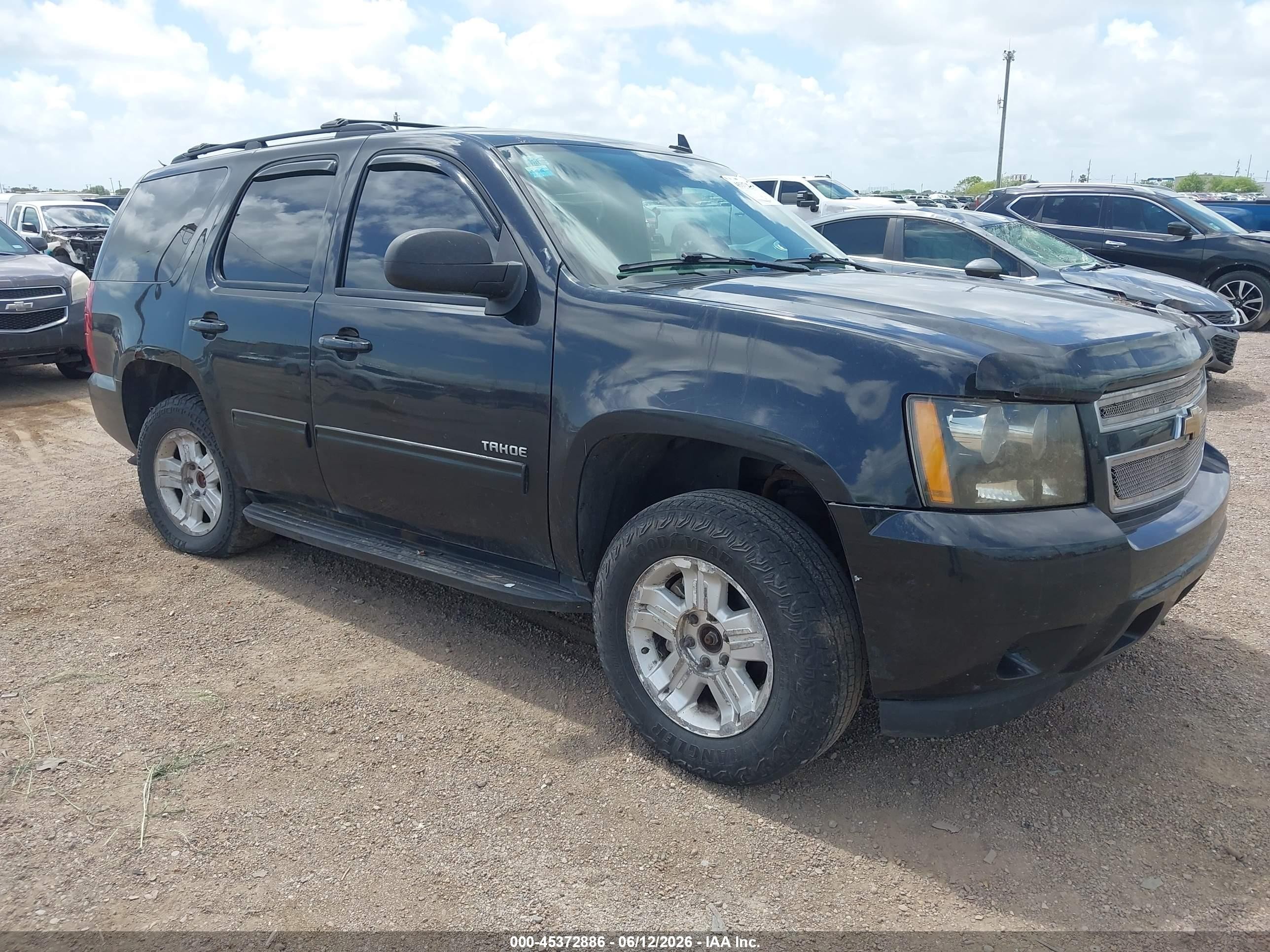 2011 Chevrolet Tahoe Ls Black vin: 1GNSKAE02BR353069
