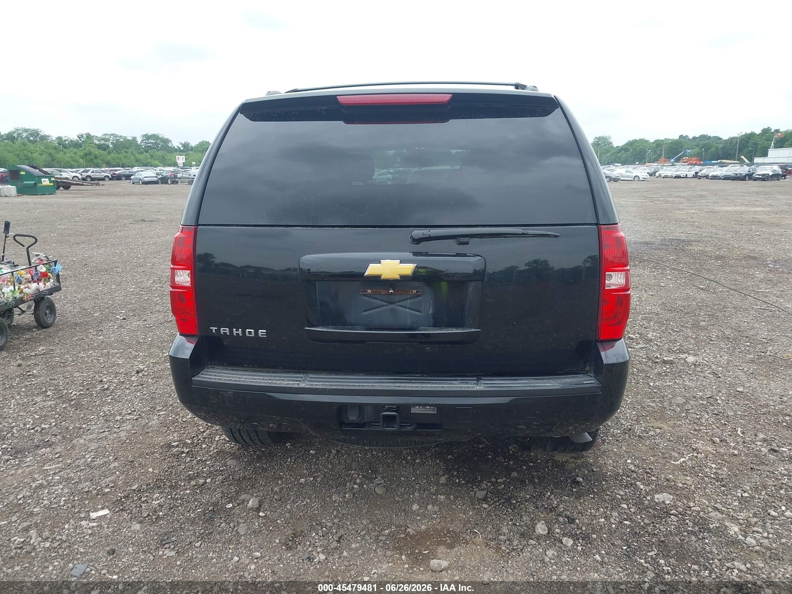 2013 Chevrolet Tahoe Ls Black vin: 1GNSKAE02DR367198