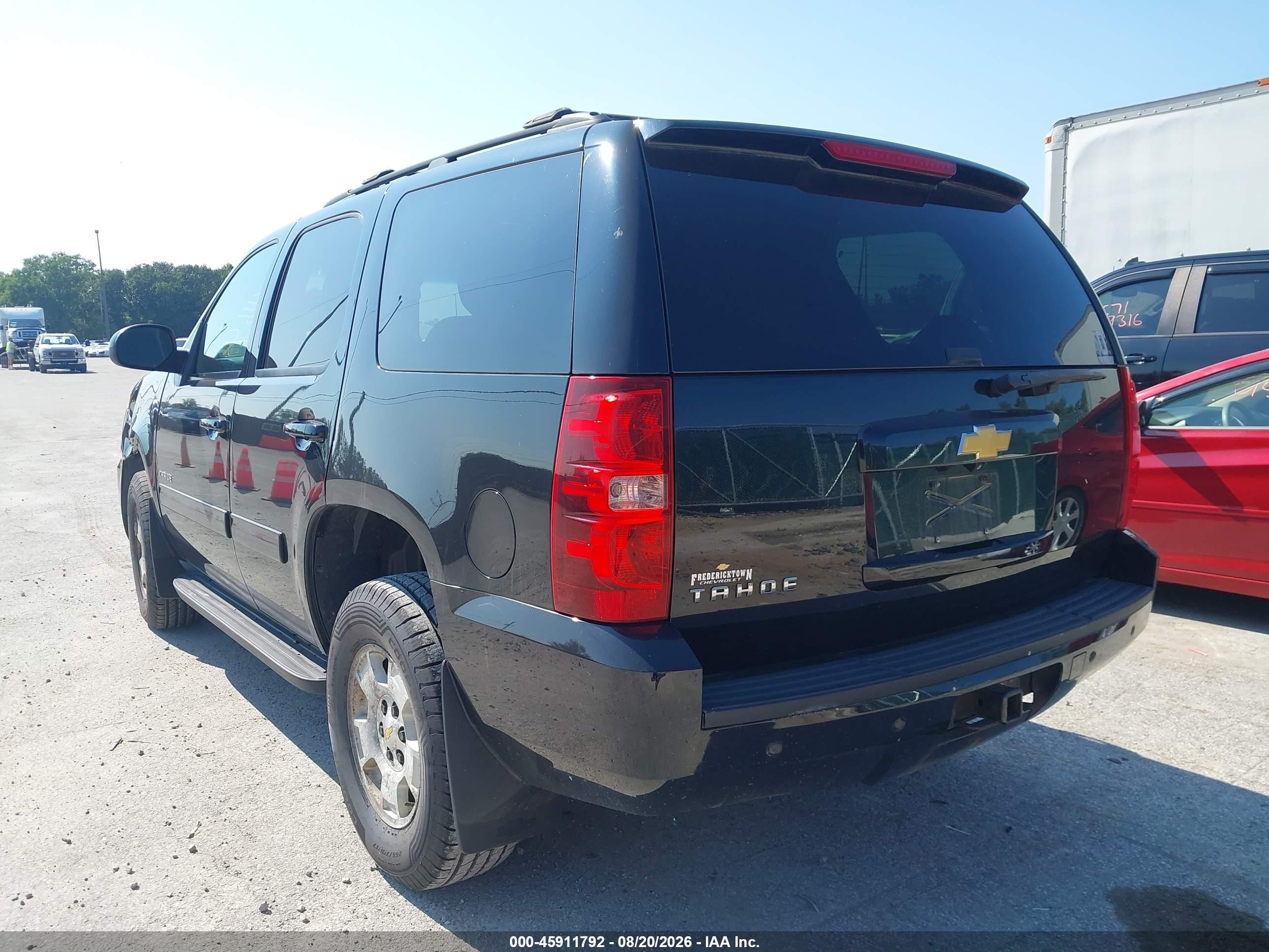 2014 Chevrolet Tahoe Ls Black vin: 1GNSKAE03ER247167