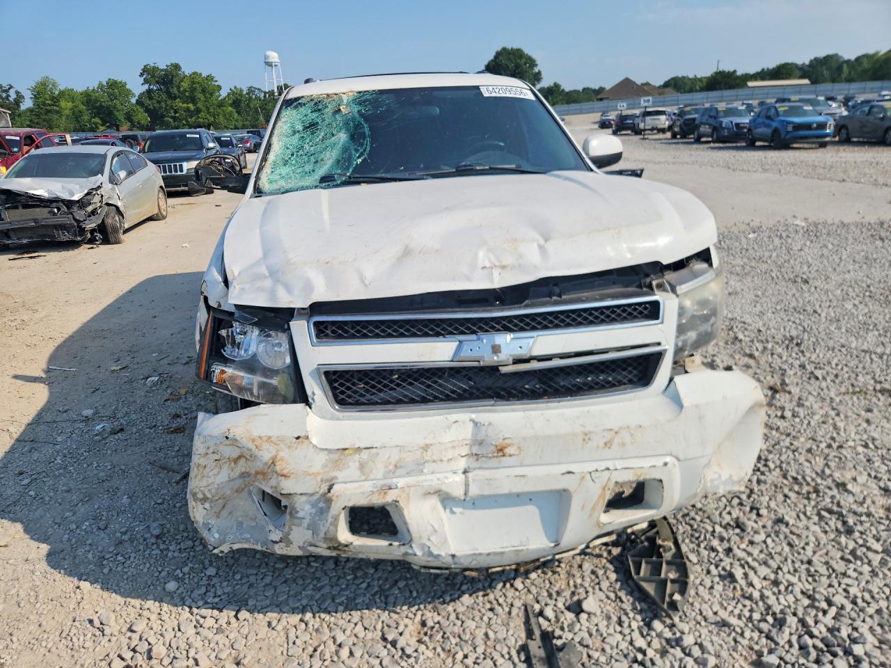 2013 Chevrolet Tahoe K1500 Ls White vin: 1GNSKAE04DR320996
