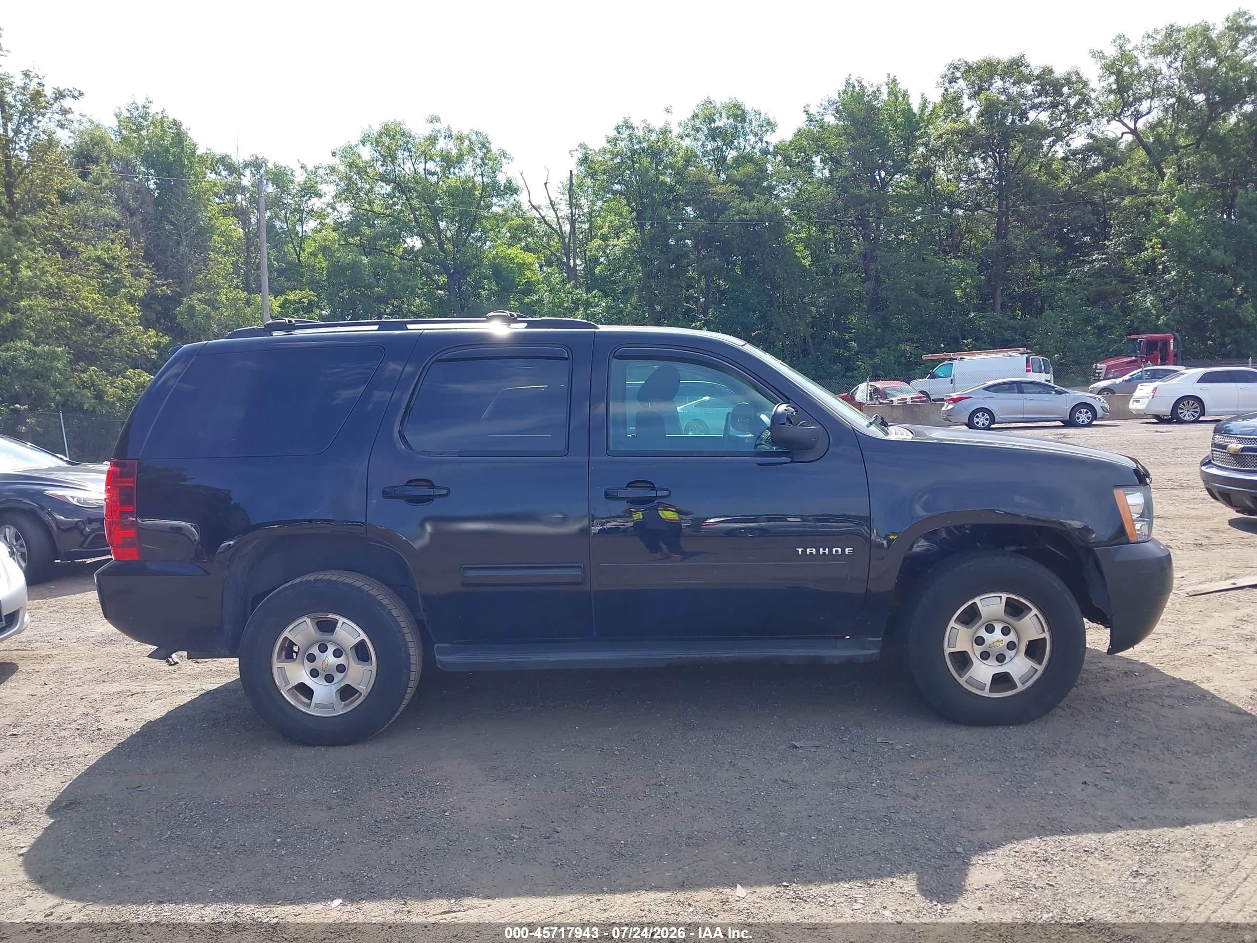 2014 Chevrolet Tahoe Ls Black vin: 1GNSKAE05ER163660
