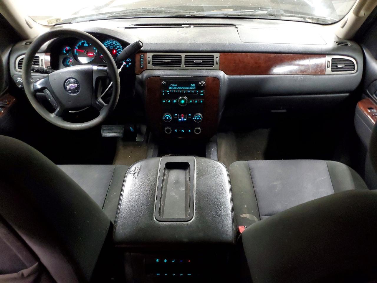 2011 Chevrolet Tahoe Black vin: 1GNSKAE06BR245067