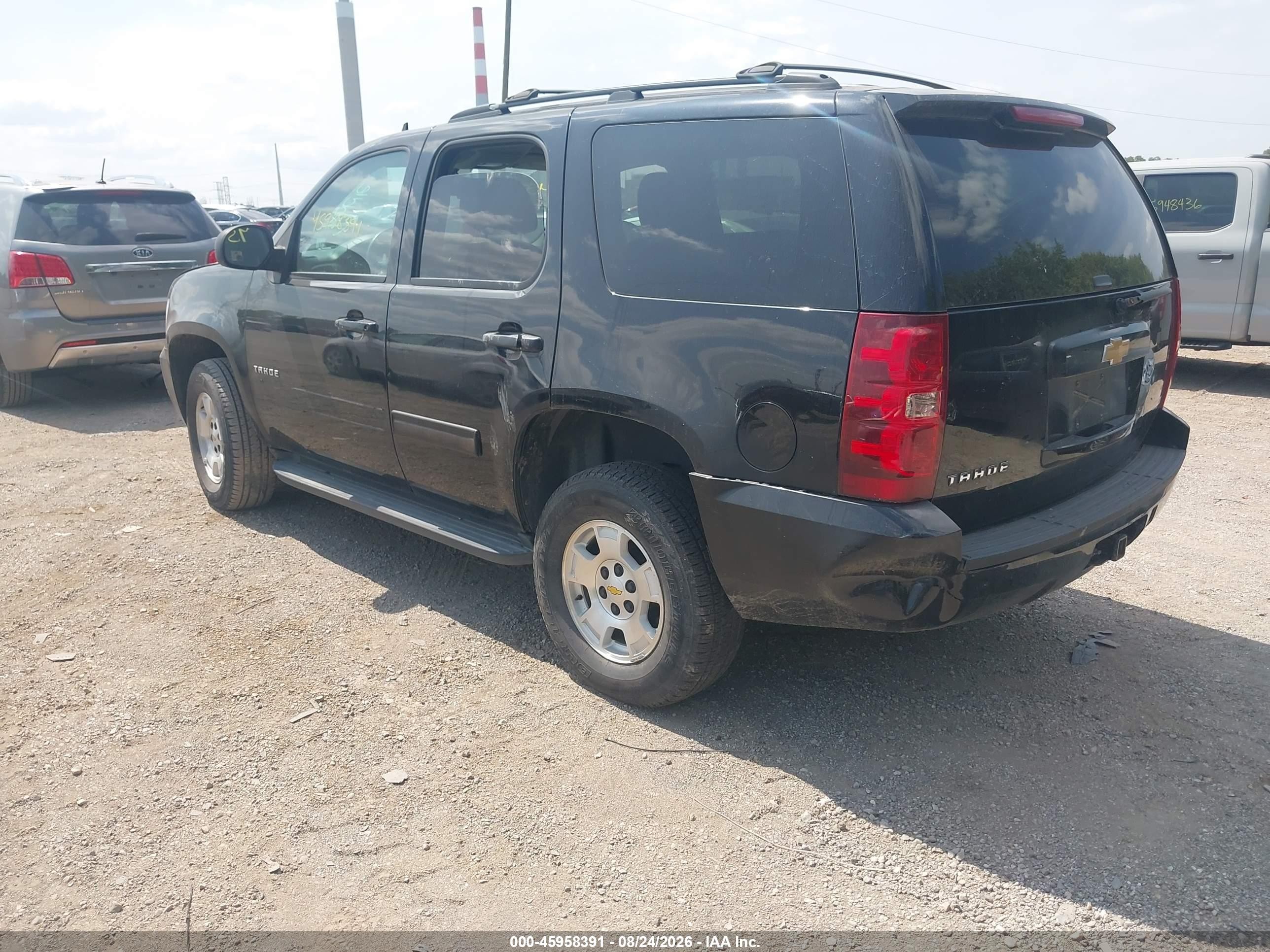2013 Chevrolet Tahoe Ls Черный vin: 1GNSKAE06DR248554