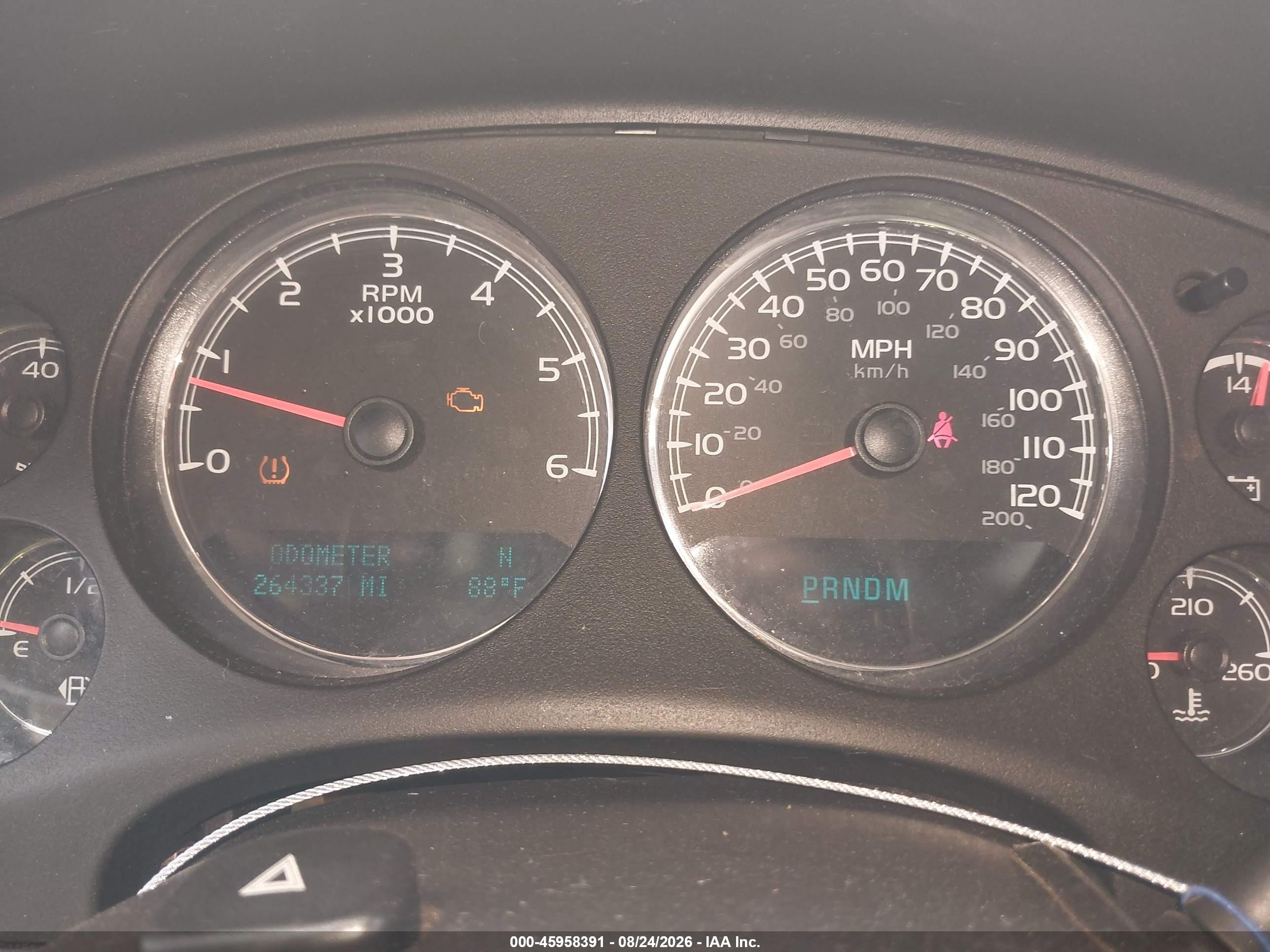 2013 Chevrolet Tahoe Ls Черный vin: 1GNSKAE06DR248554