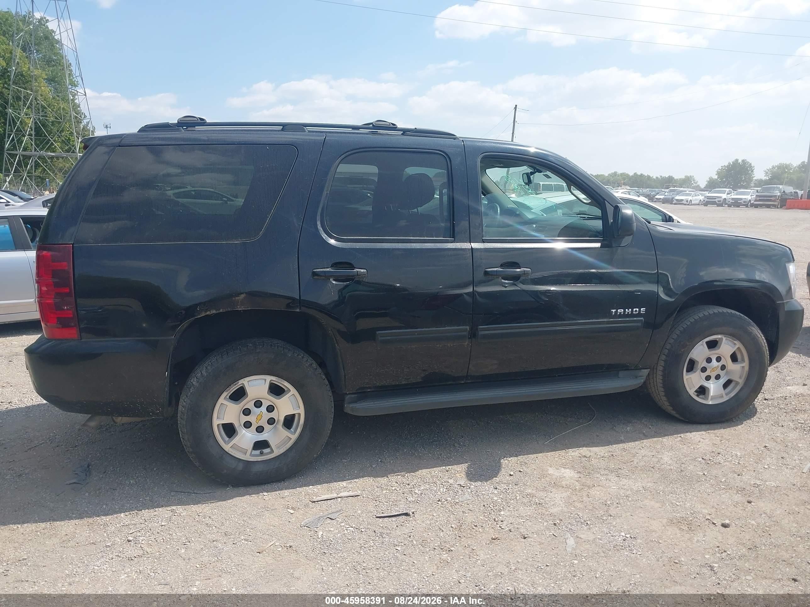 2013 Chevrolet Tahoe Ls Черный vin: 1GNSKAE06DR248554