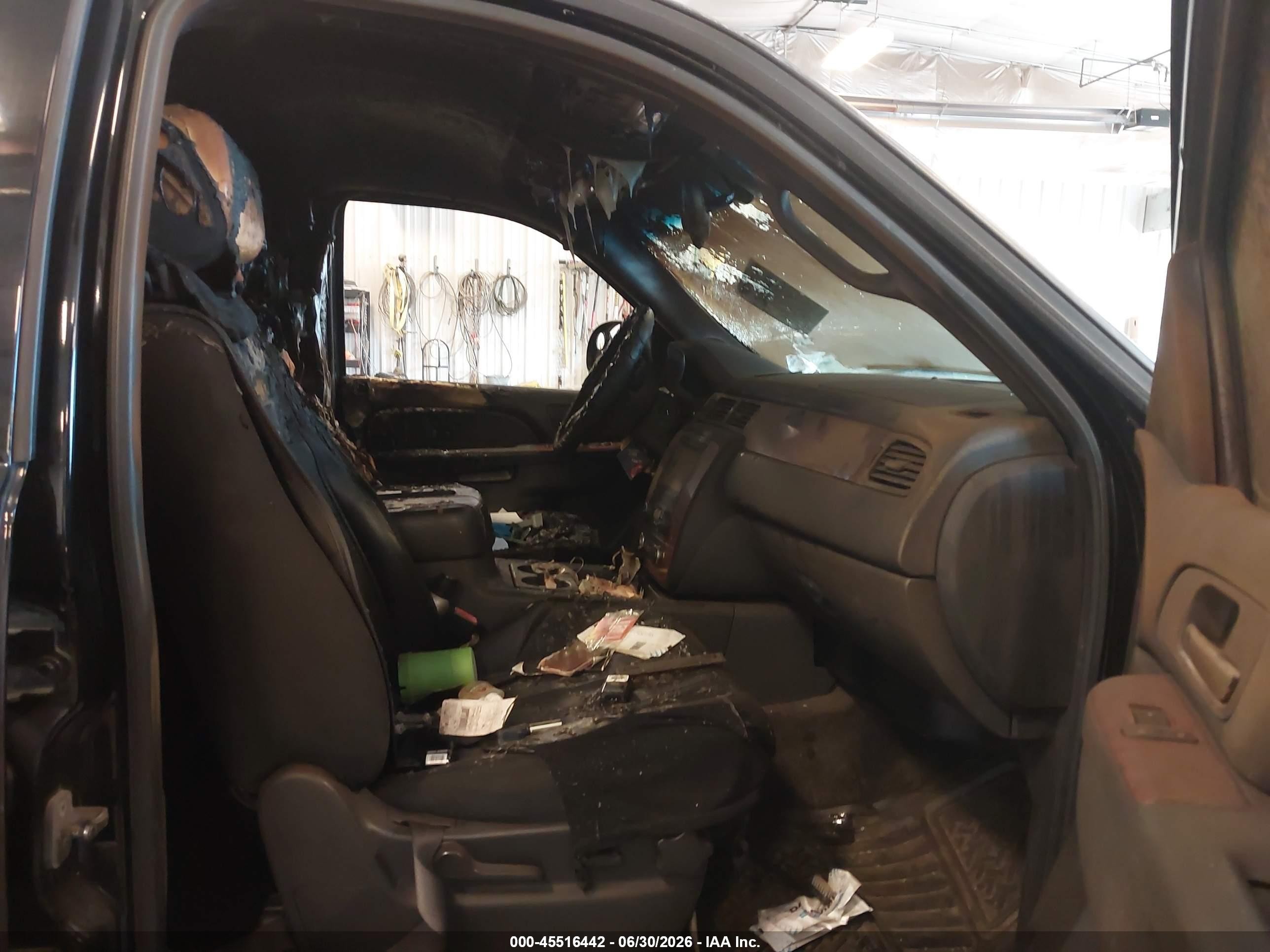 2013 Chevrolet Tahoe Ls Black vin: 1GNSKAE07DR100218